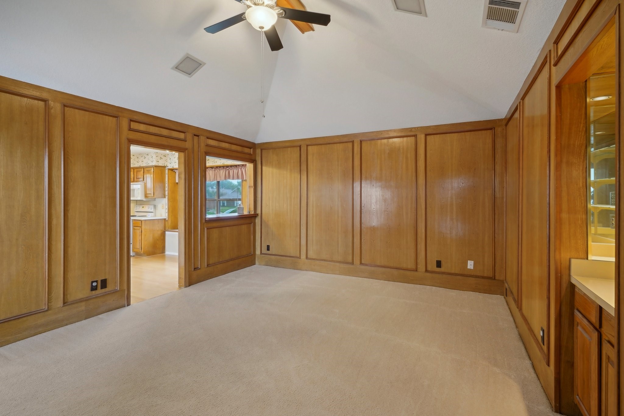 2511 Sundance Lane