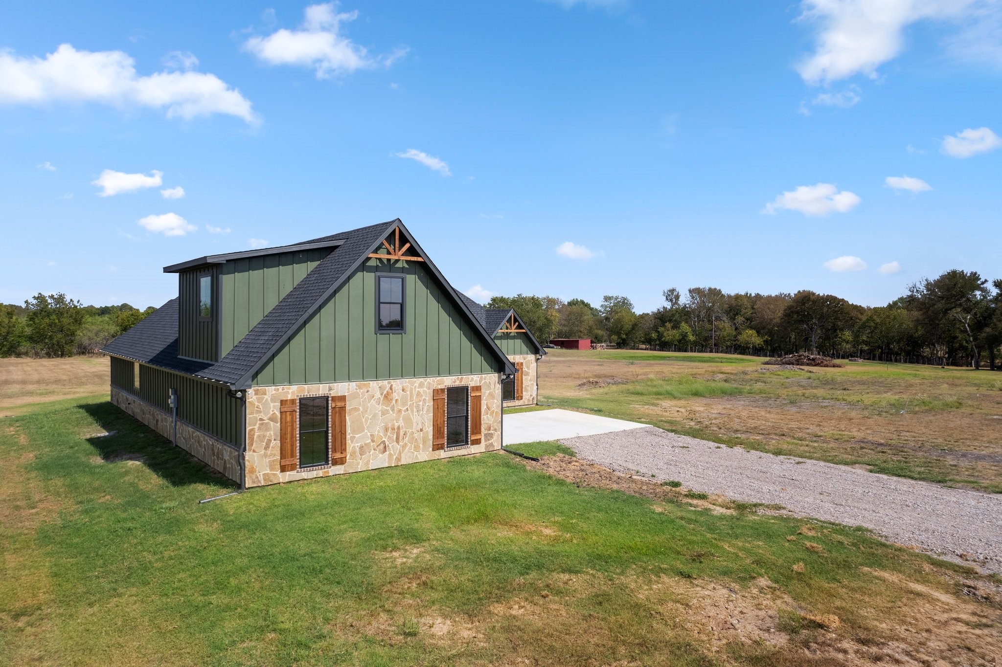 330 NW County Road 2100 Road