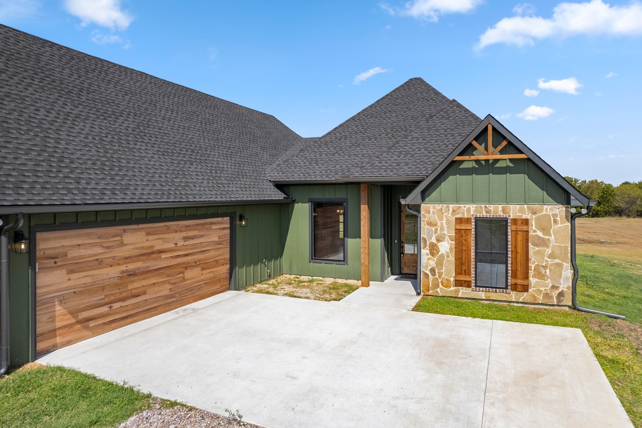 330 NW County Road 2100 Road