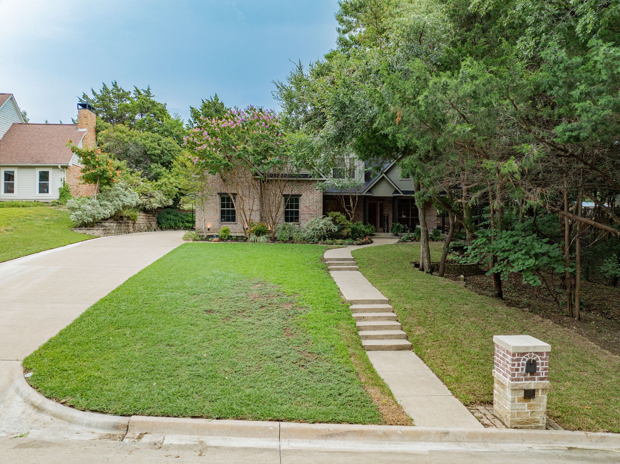 1205 Cedar Ridge Road W