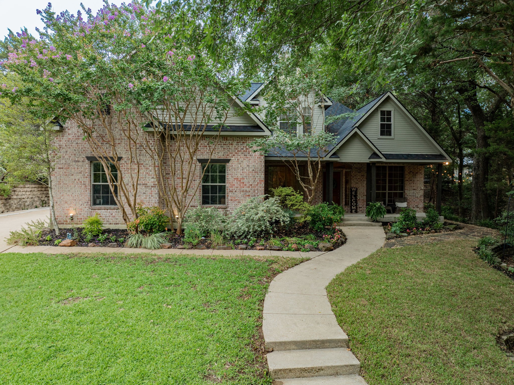 1205 Cedar Ridge Road W