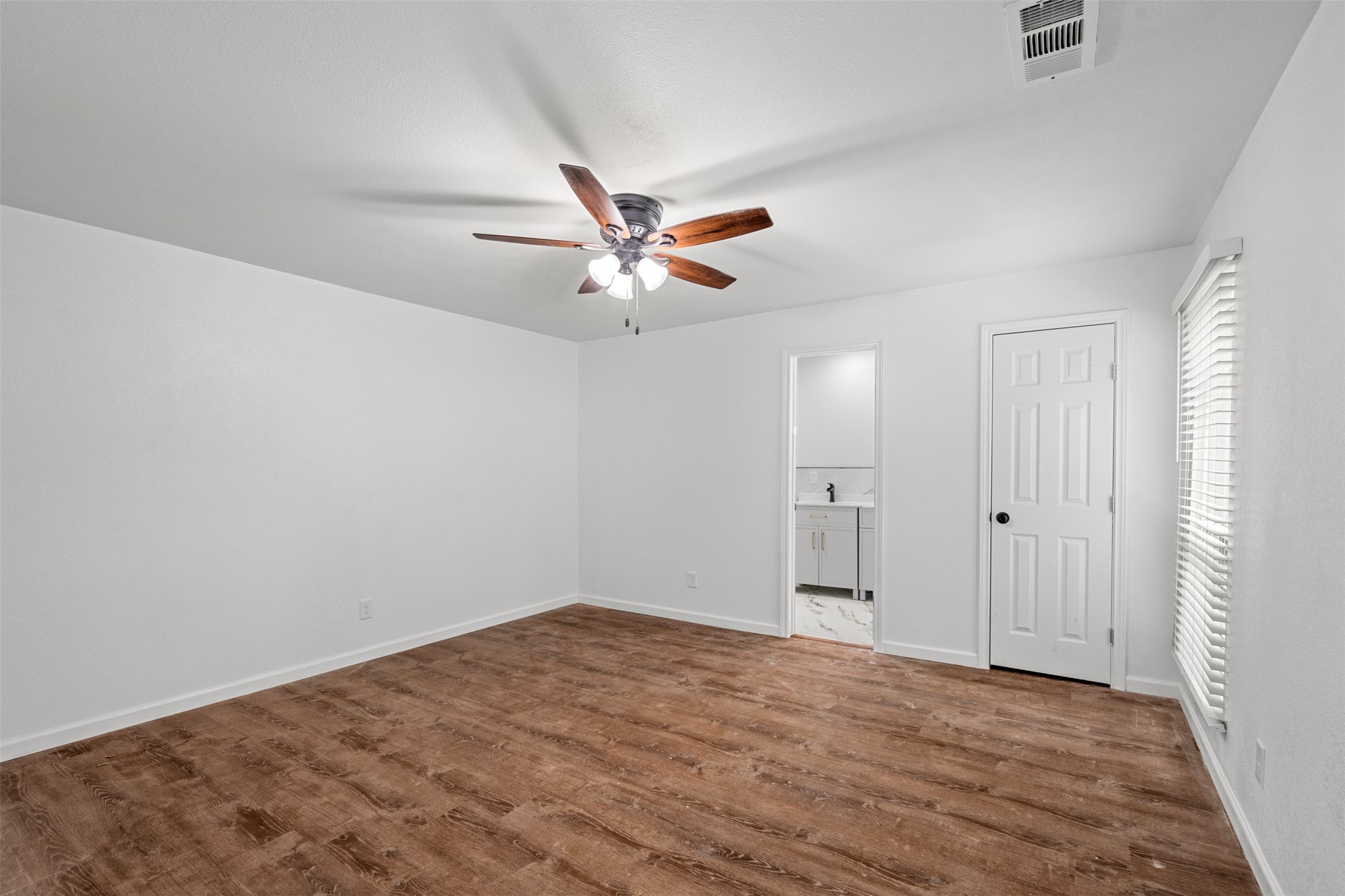 2604 Klondike Drive