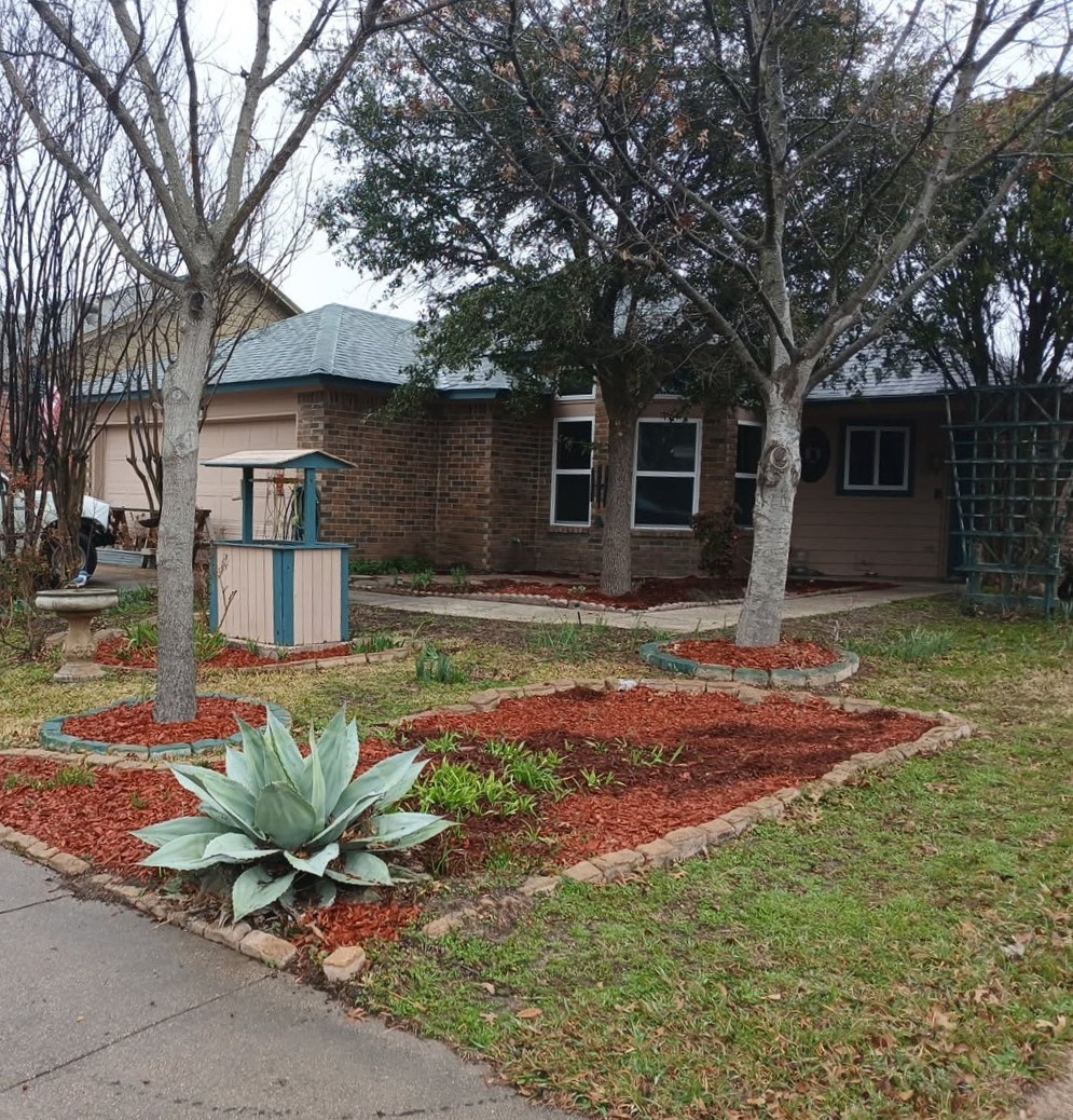 3926 Rustic Trail