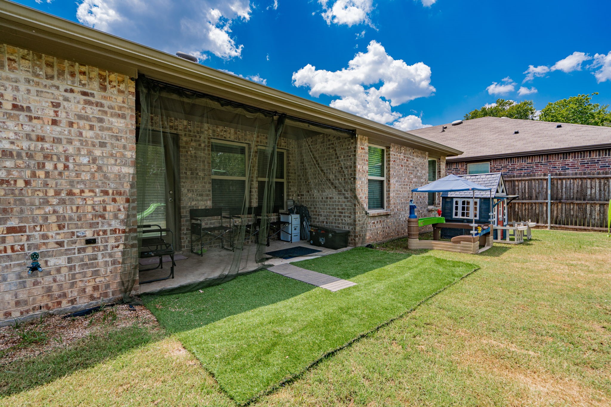 2313 Conklin Drive