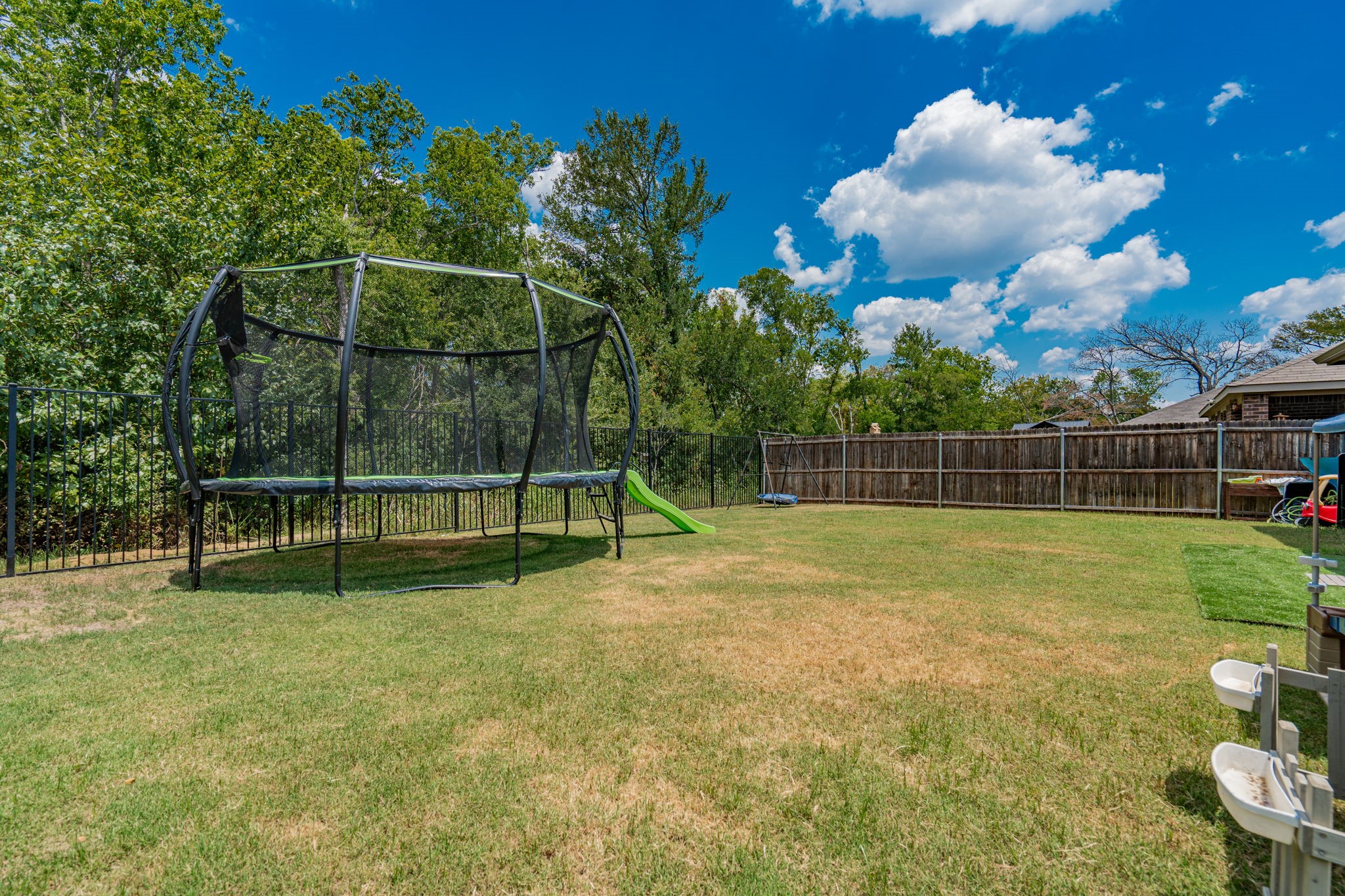 2313 Conklin Drive