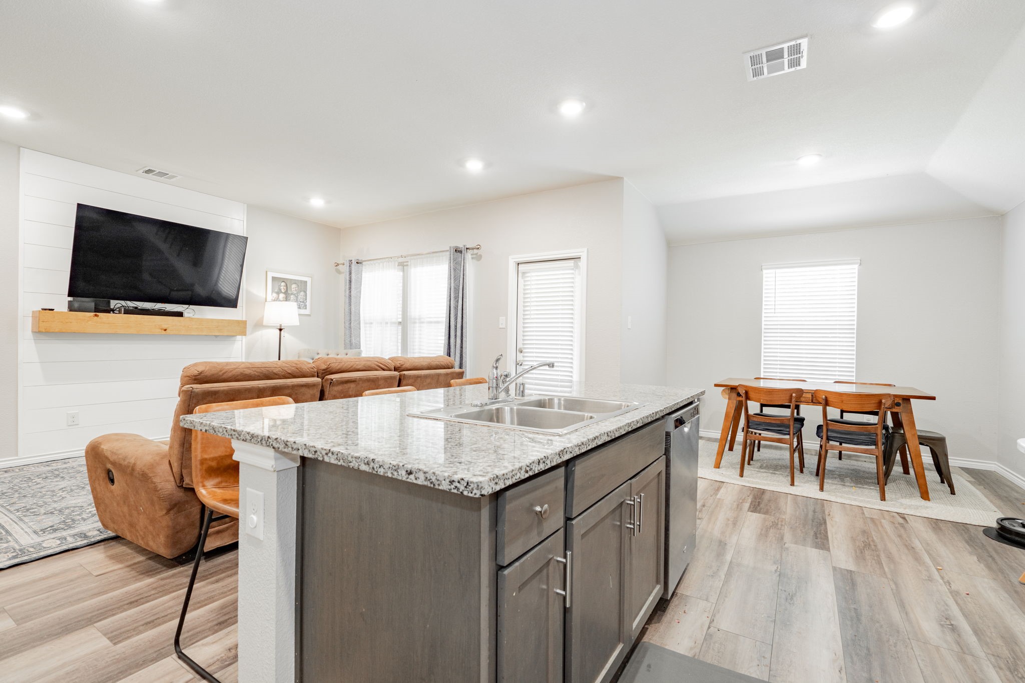 2313 Conklin Drive