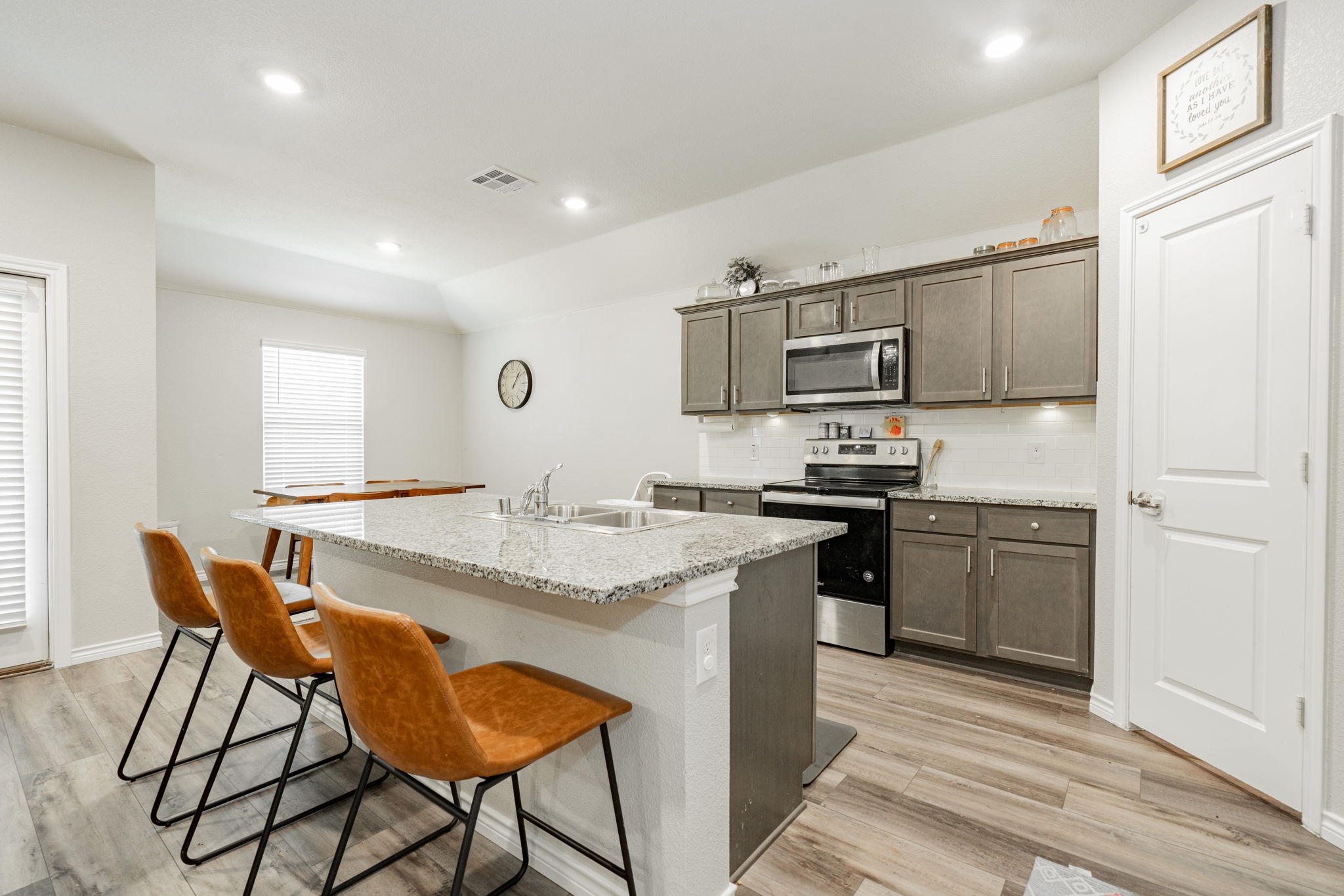 2313 Conklin Drive