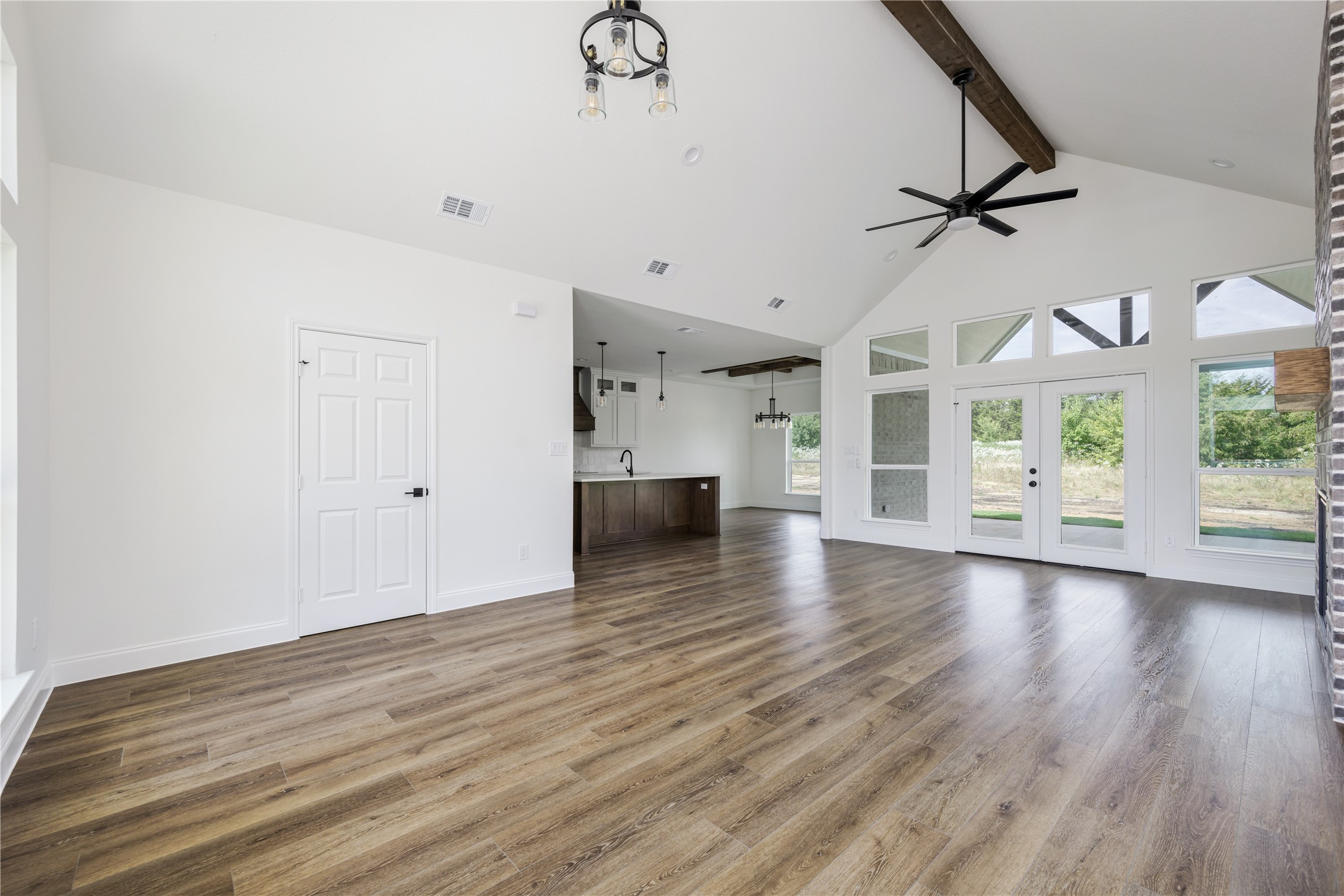 2280 County Road 1112