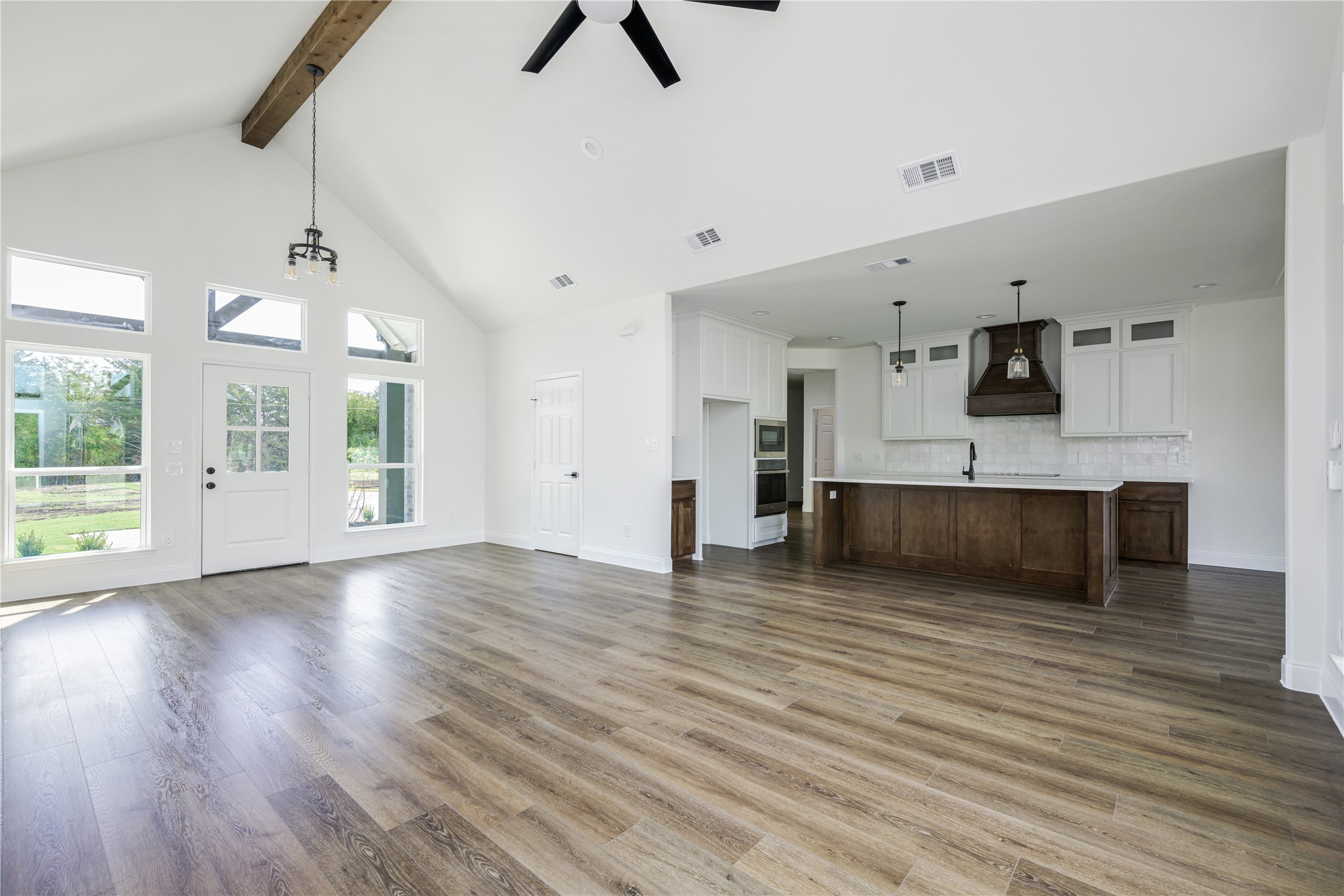 2280 County Road 1112