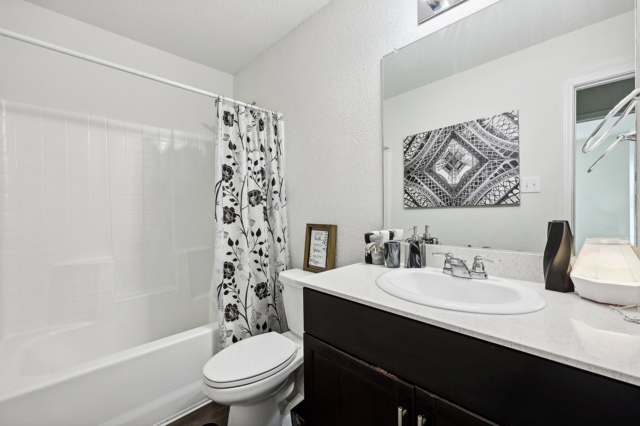 1145 Skyline Drive