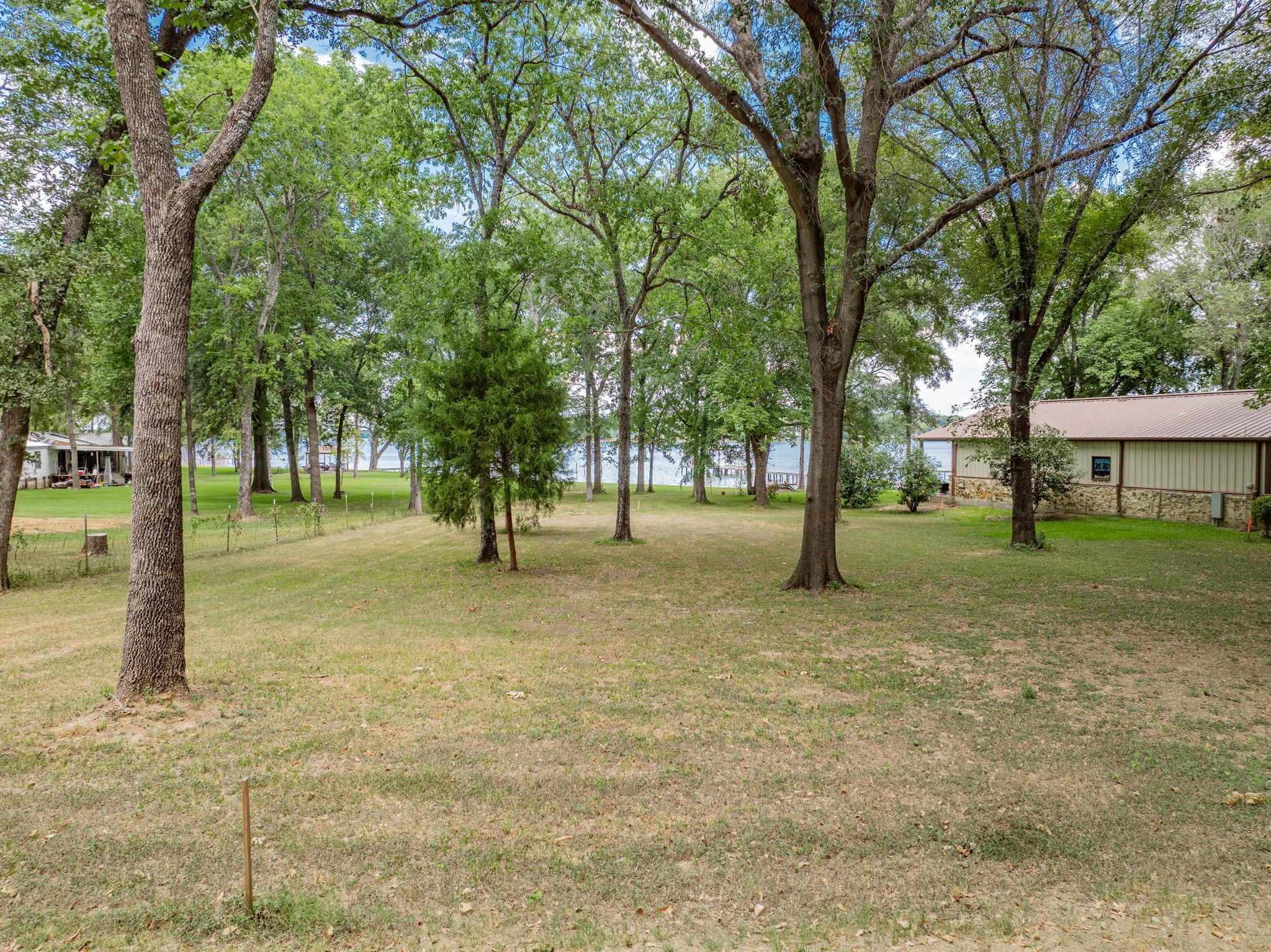 00 Pine Drive