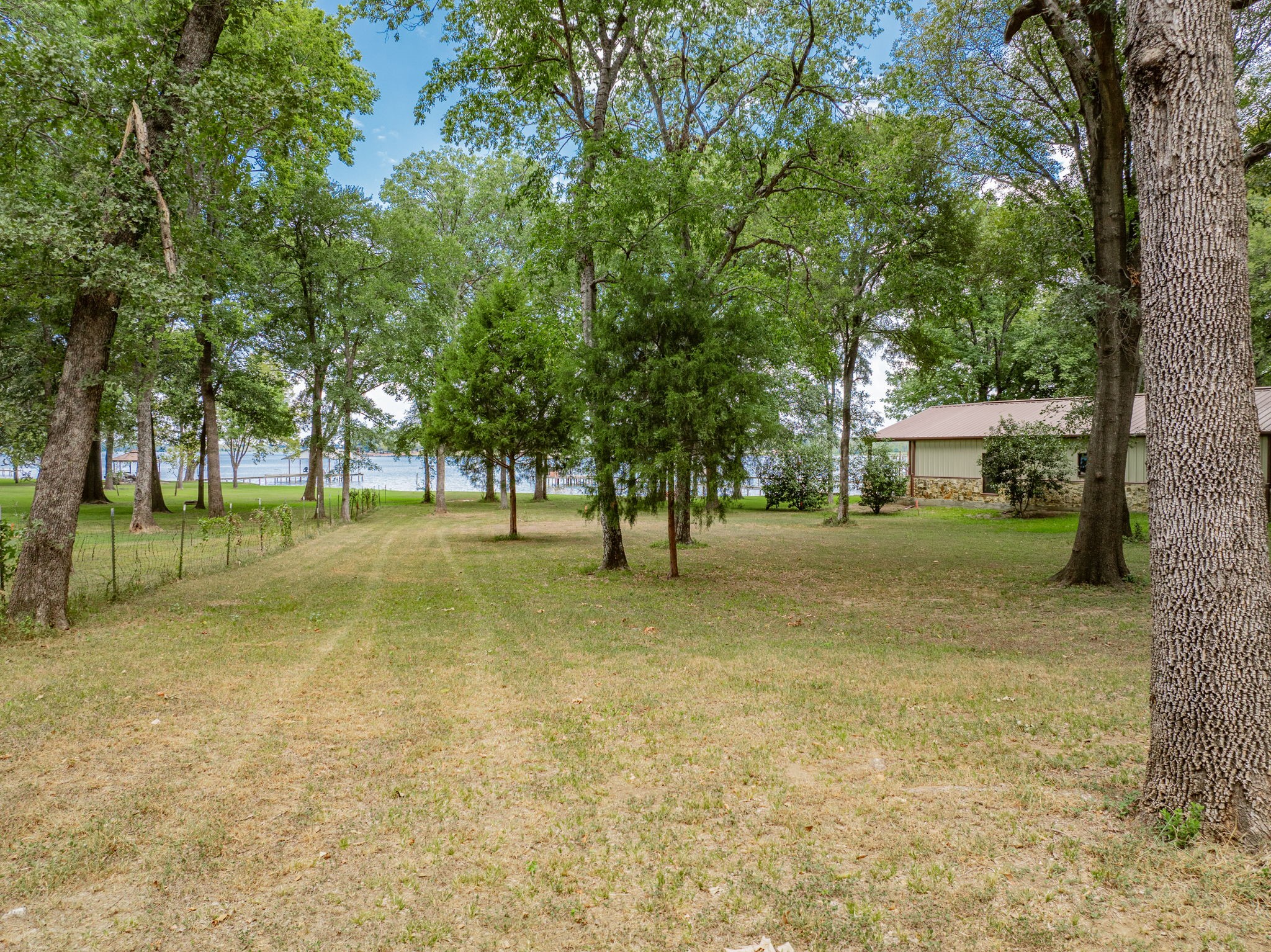 00 Pine Drive