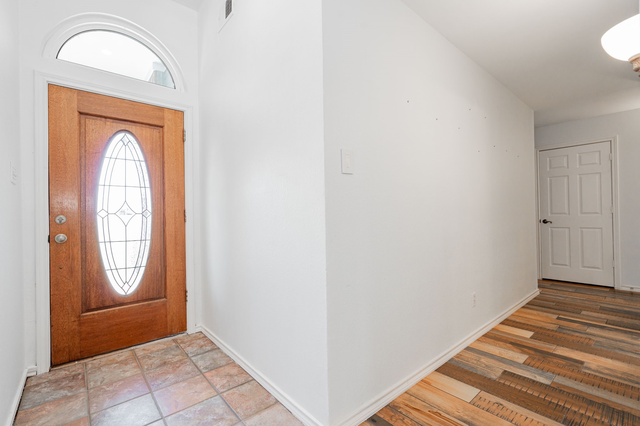 3073 W Ridgeview Circle