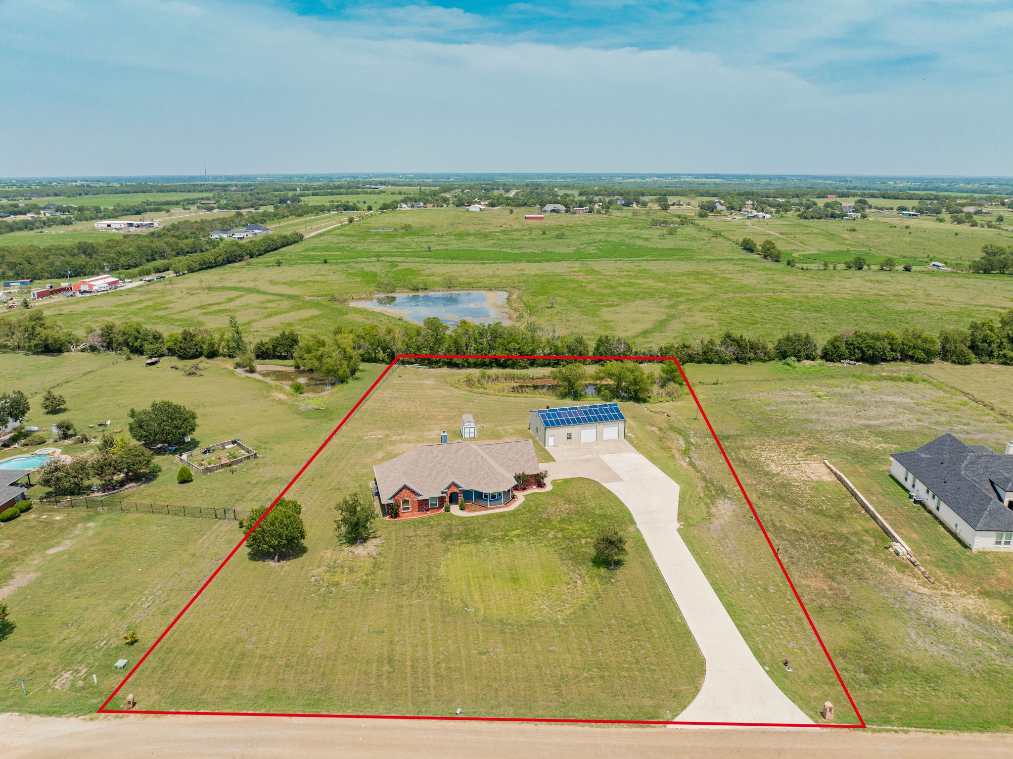 3073 W Ridgeview Circle