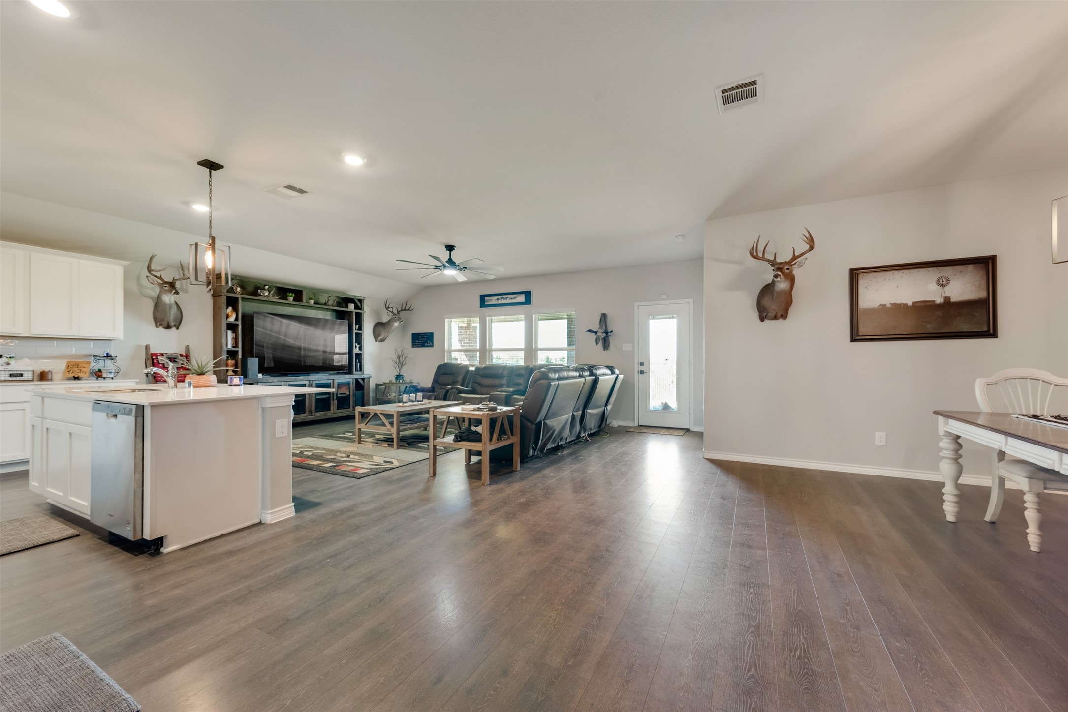 560 Delaware Road