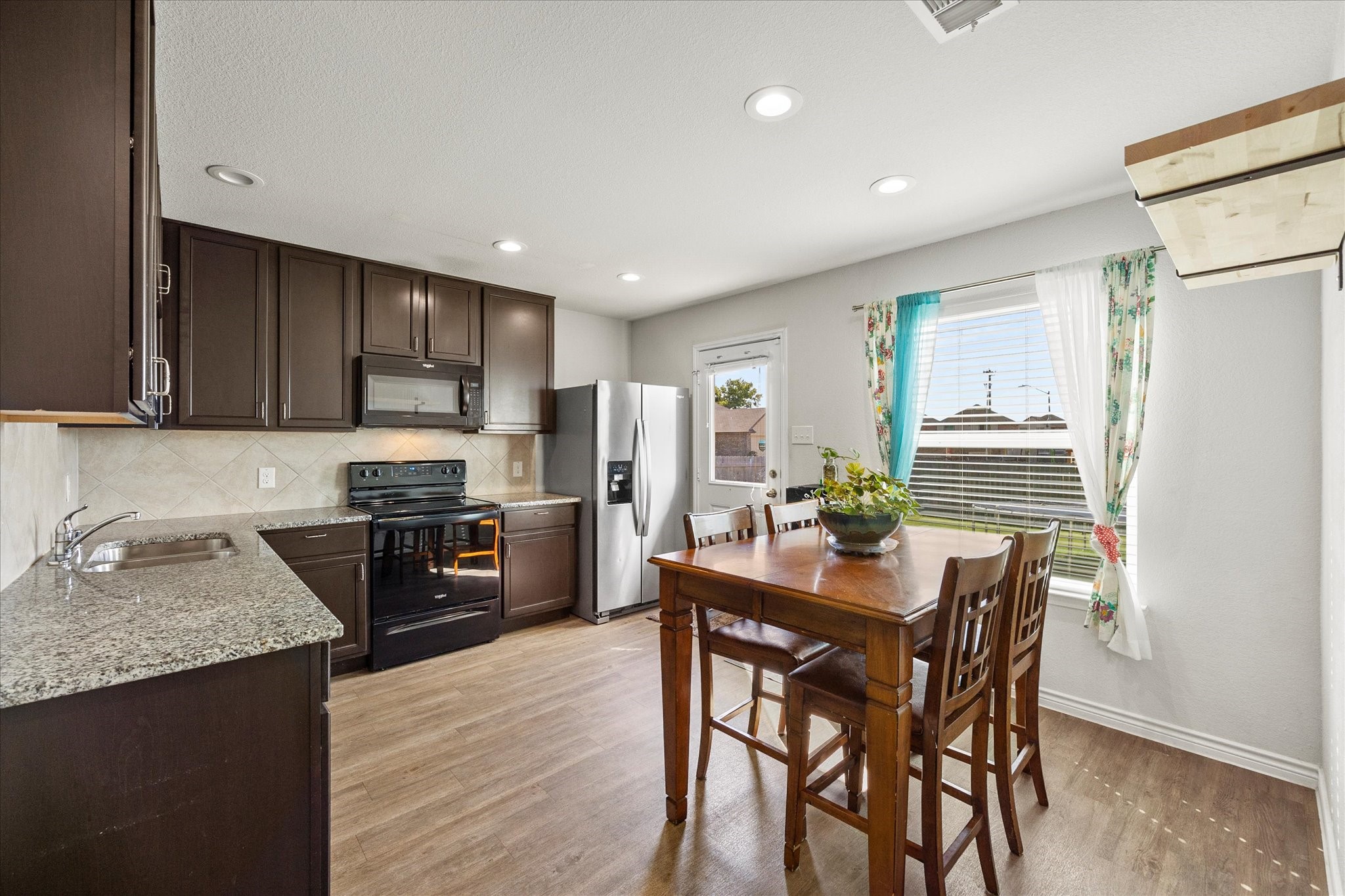 1500 Blue Jay Drive