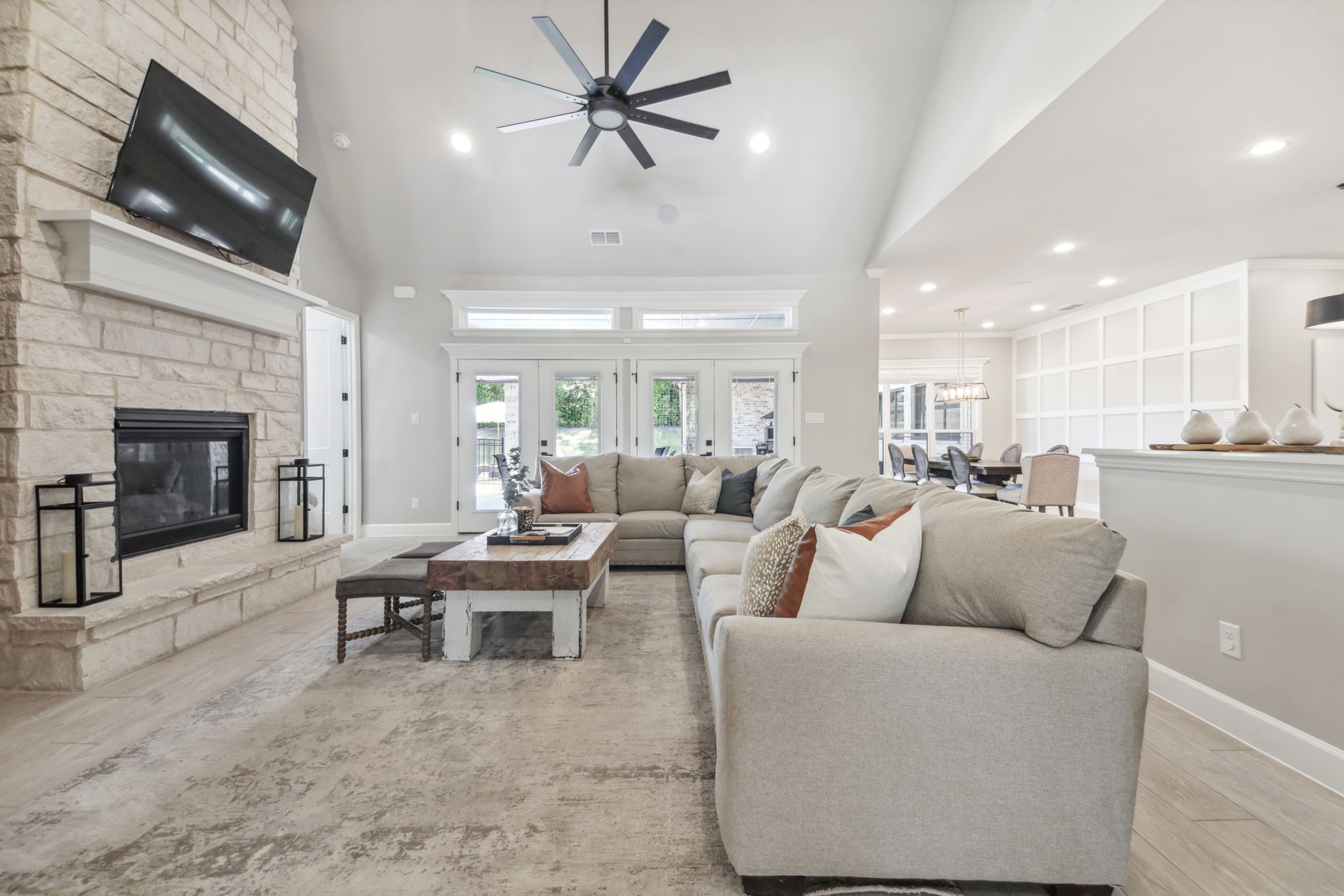 11805 County Road 483