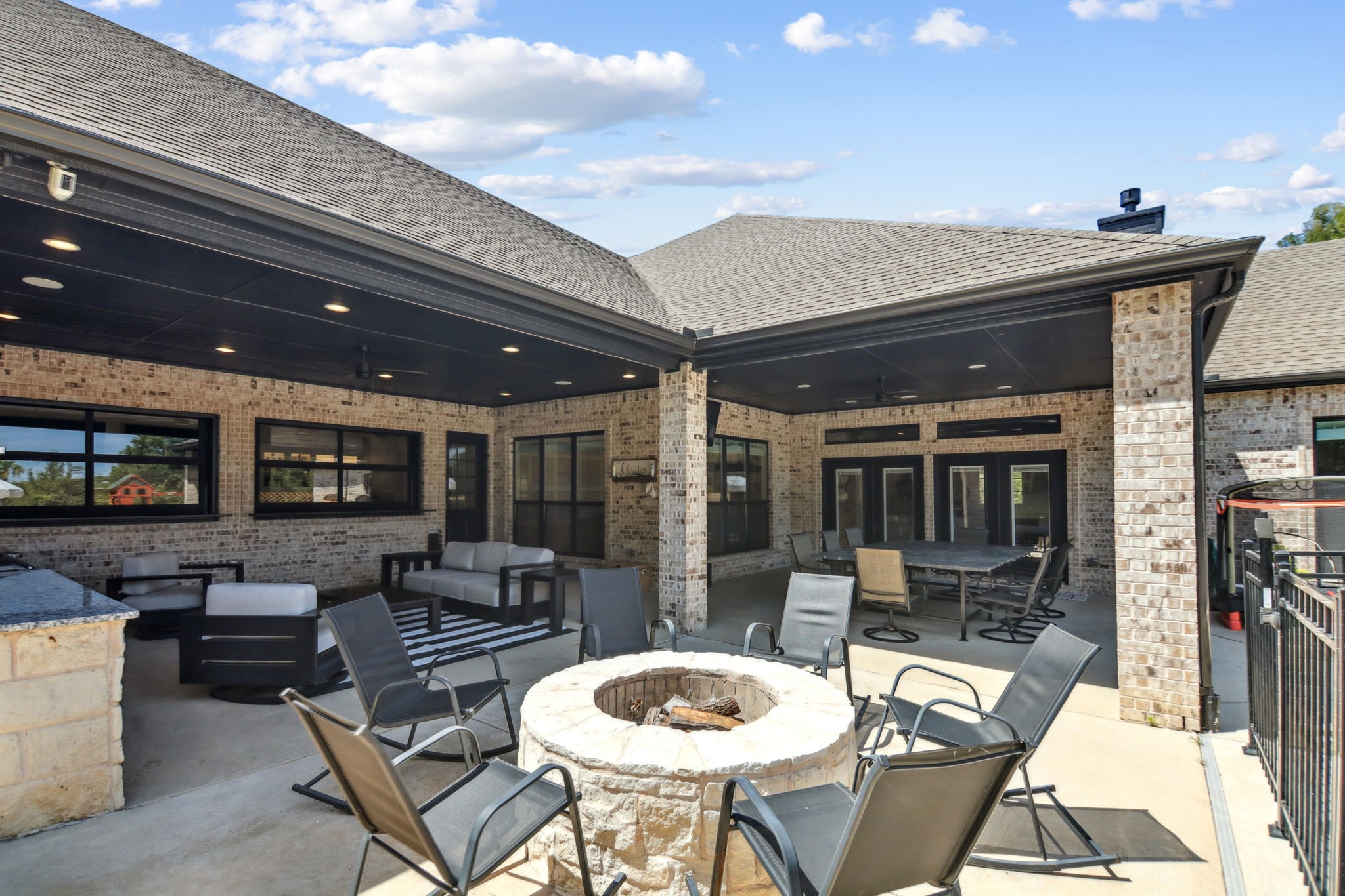 11805 County Road 483