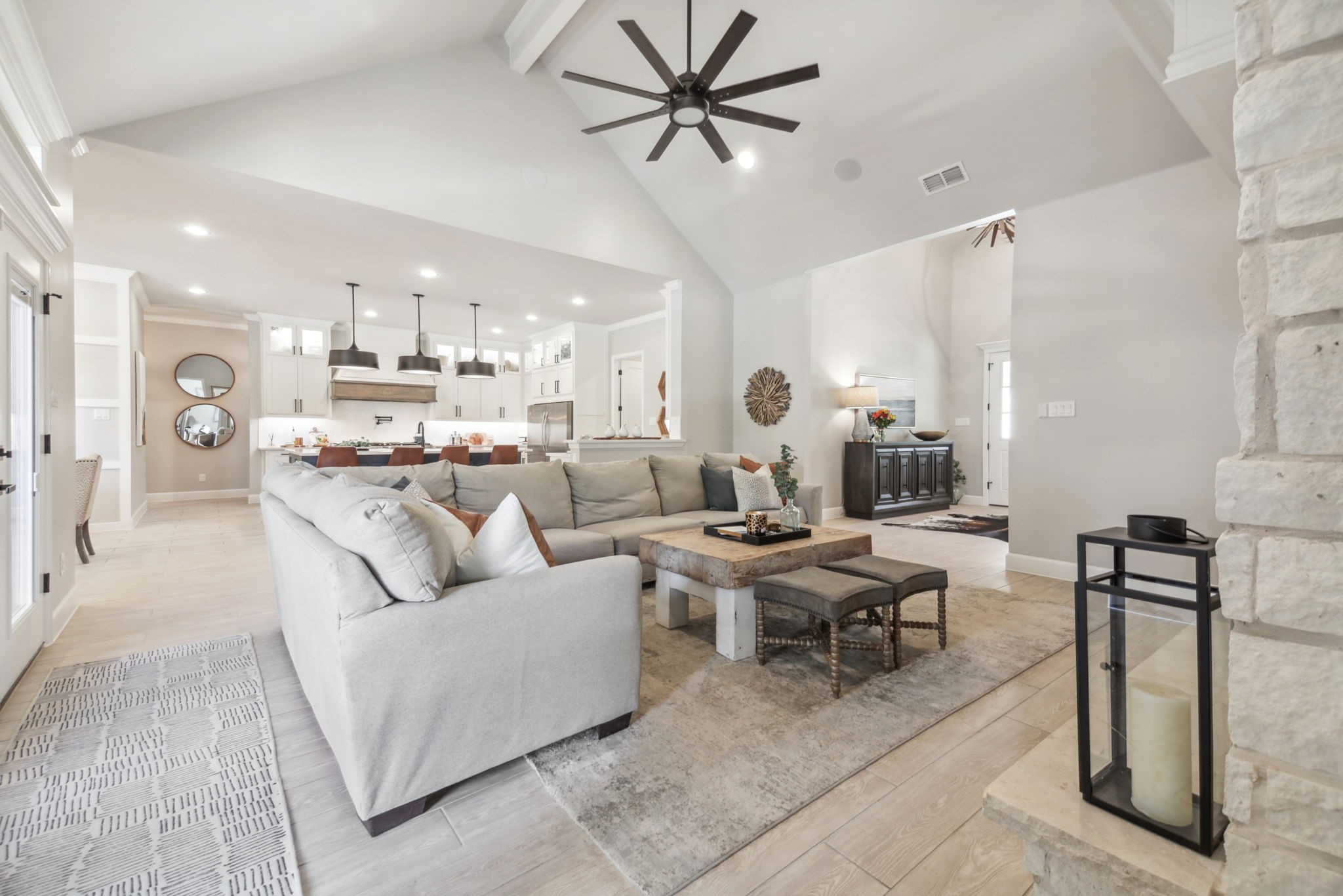 11805 County Road 483