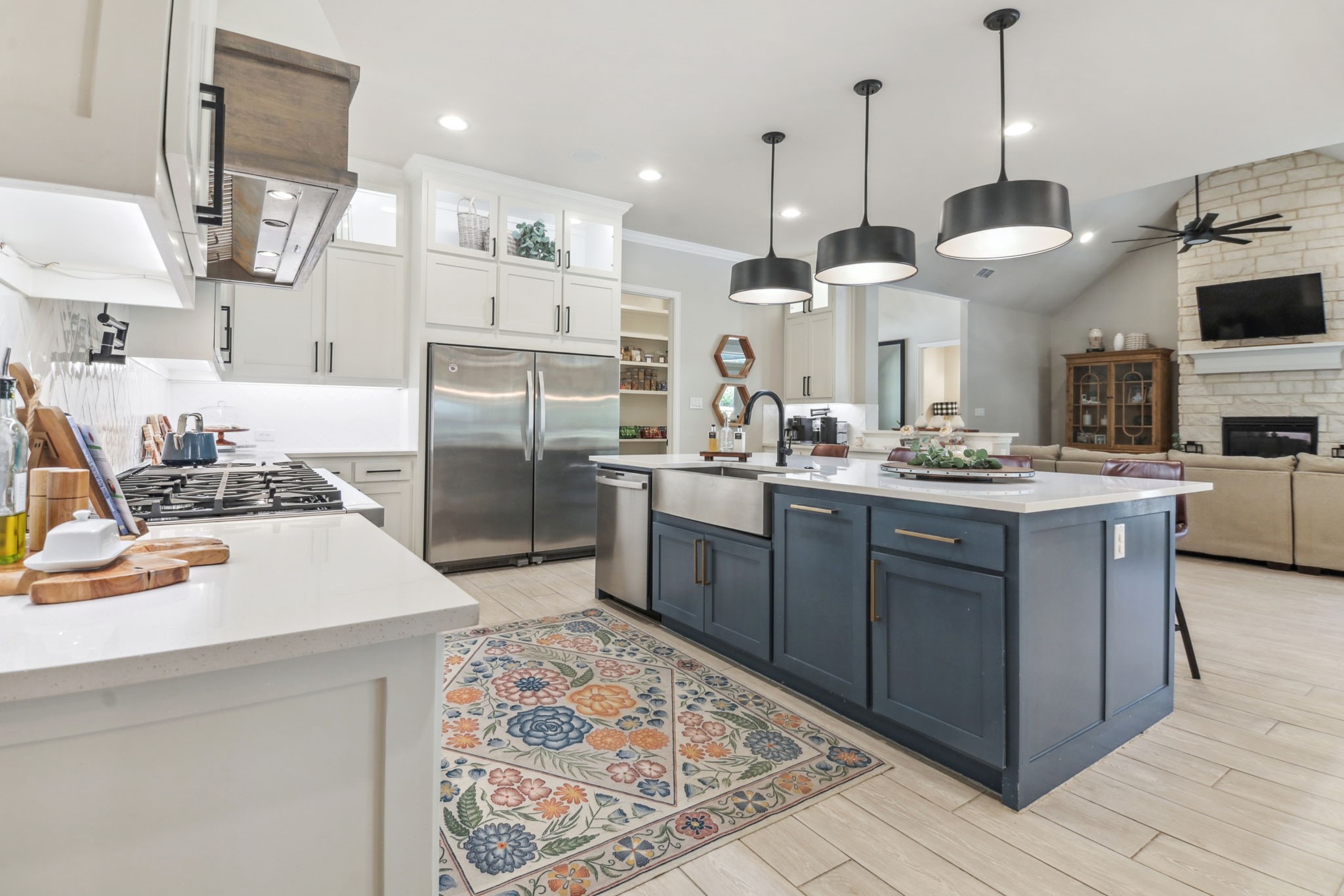 11805 County Road 483