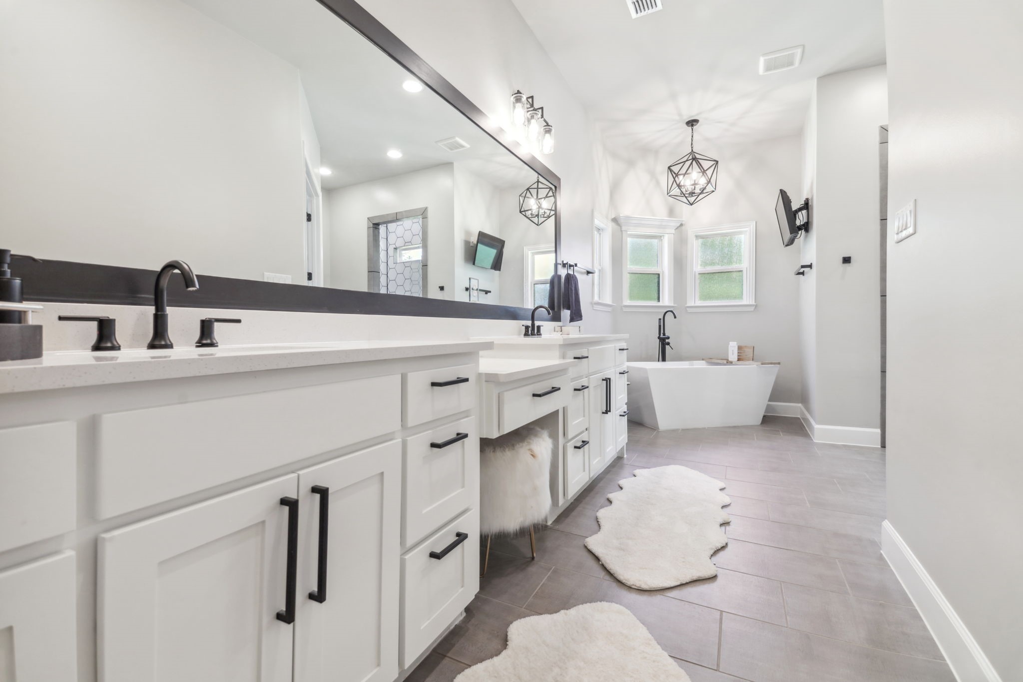 11805 County Road 483