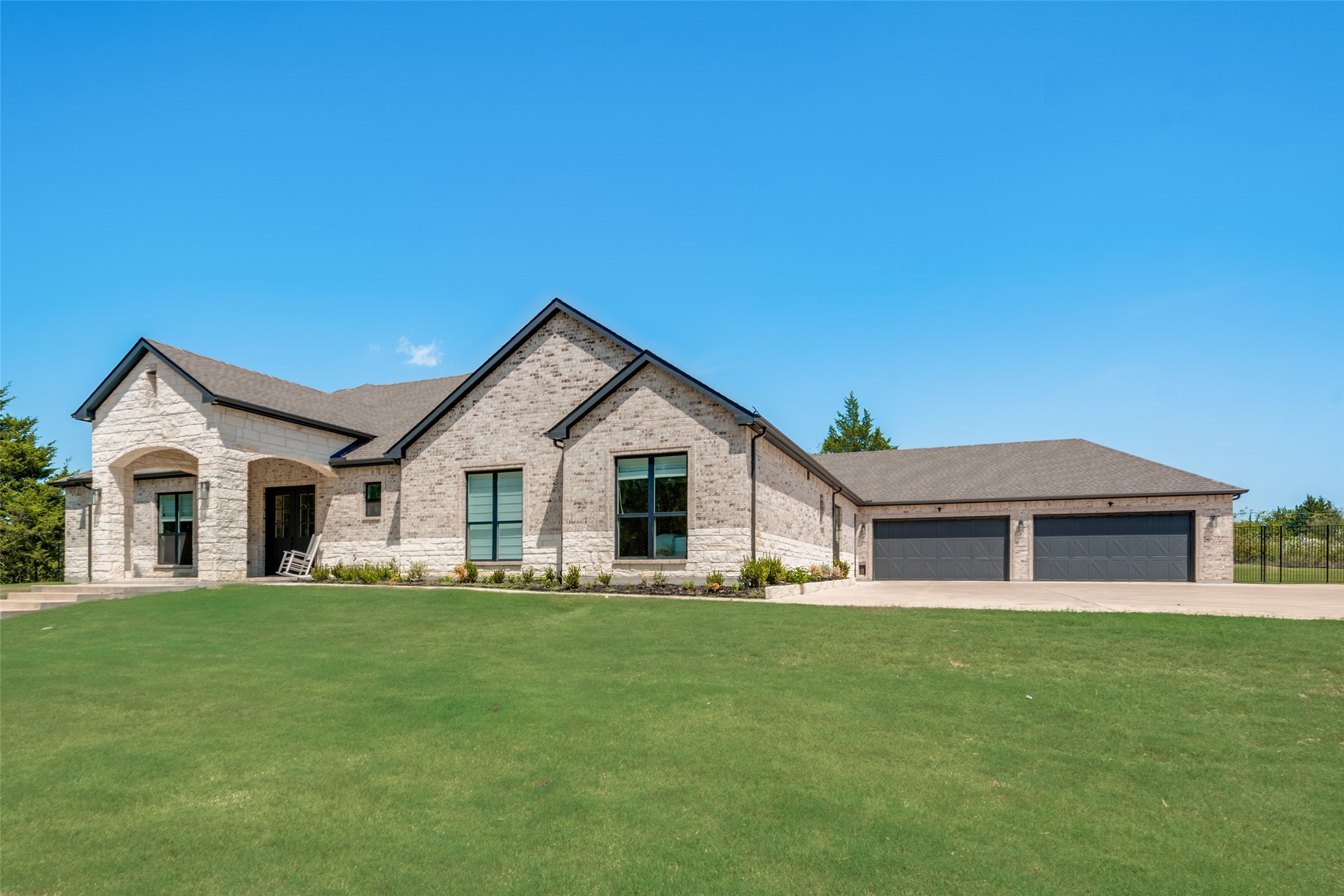 11805 County Road 483