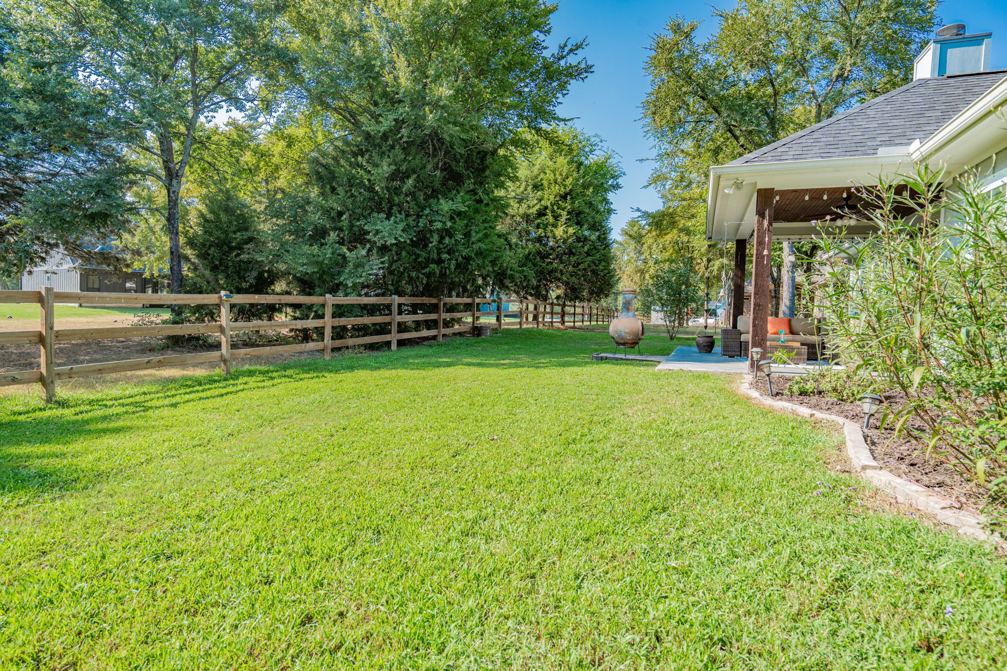 406 Splitrail Drive
