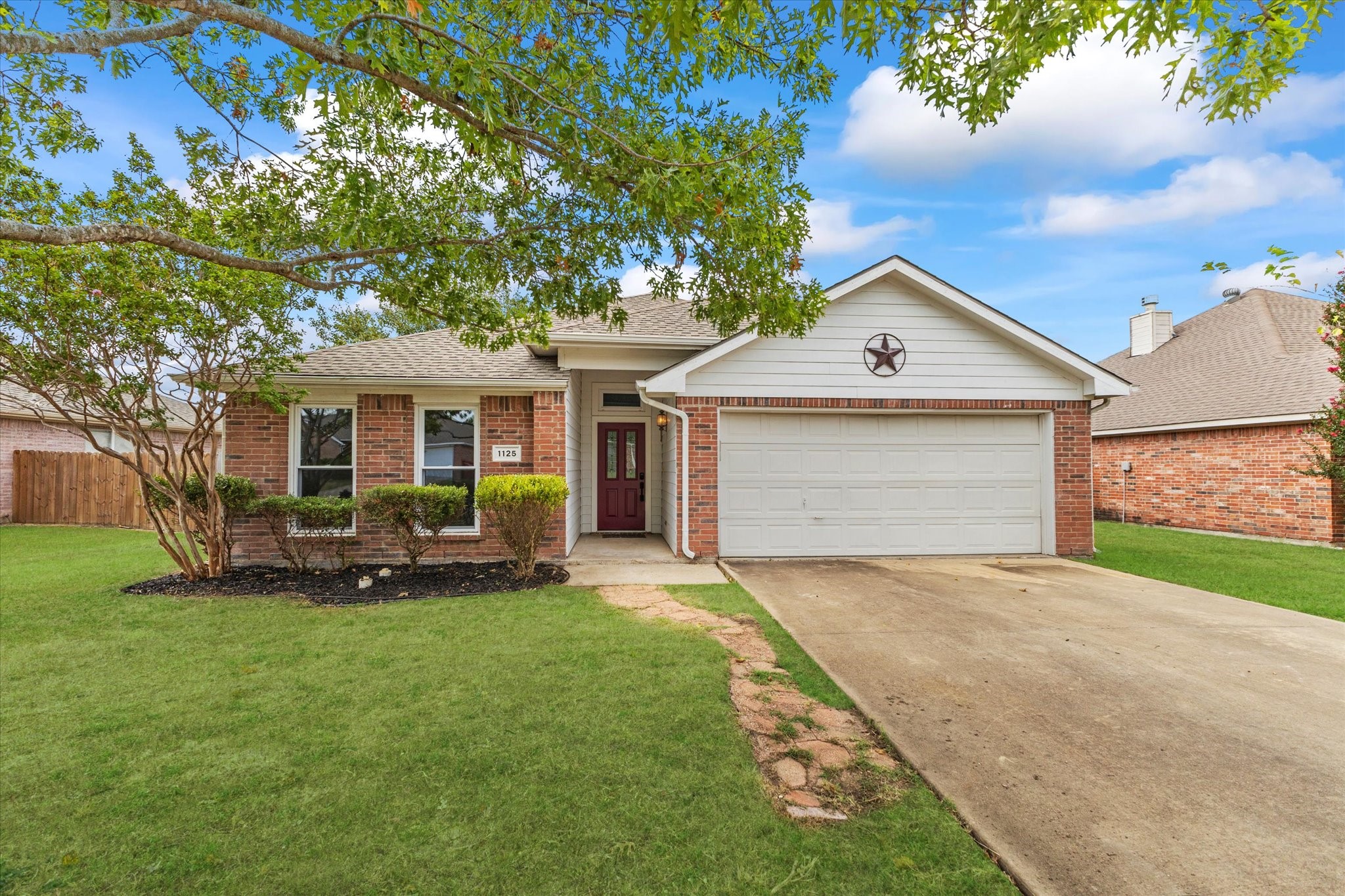 1125 Oak Grove Lane