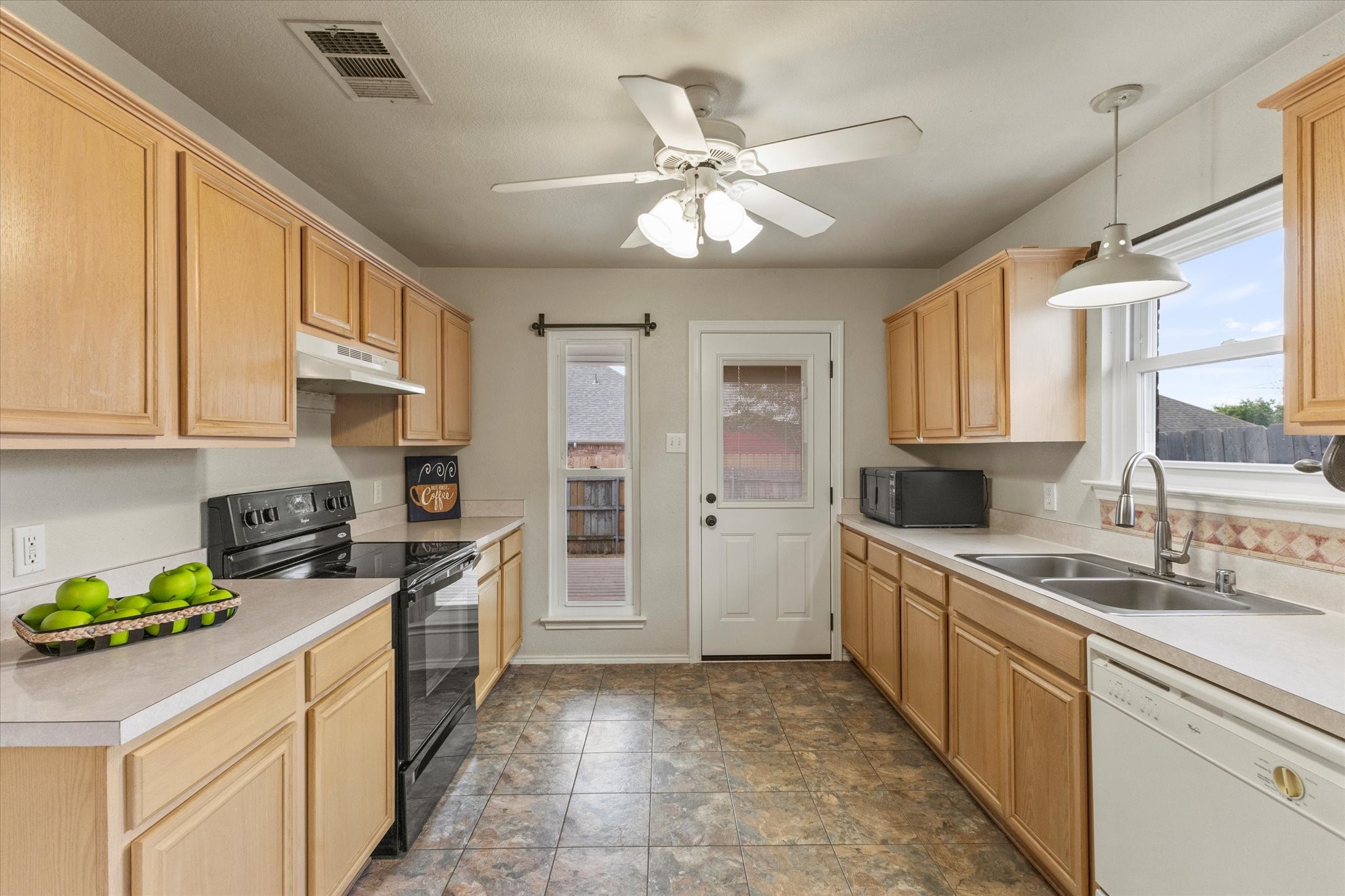 1125 Oak Grove Lane