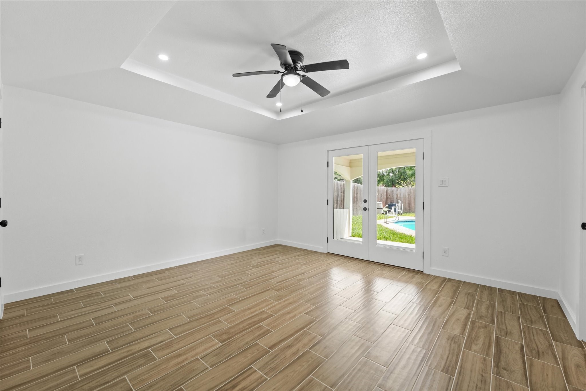 1044 Briarwood Lane