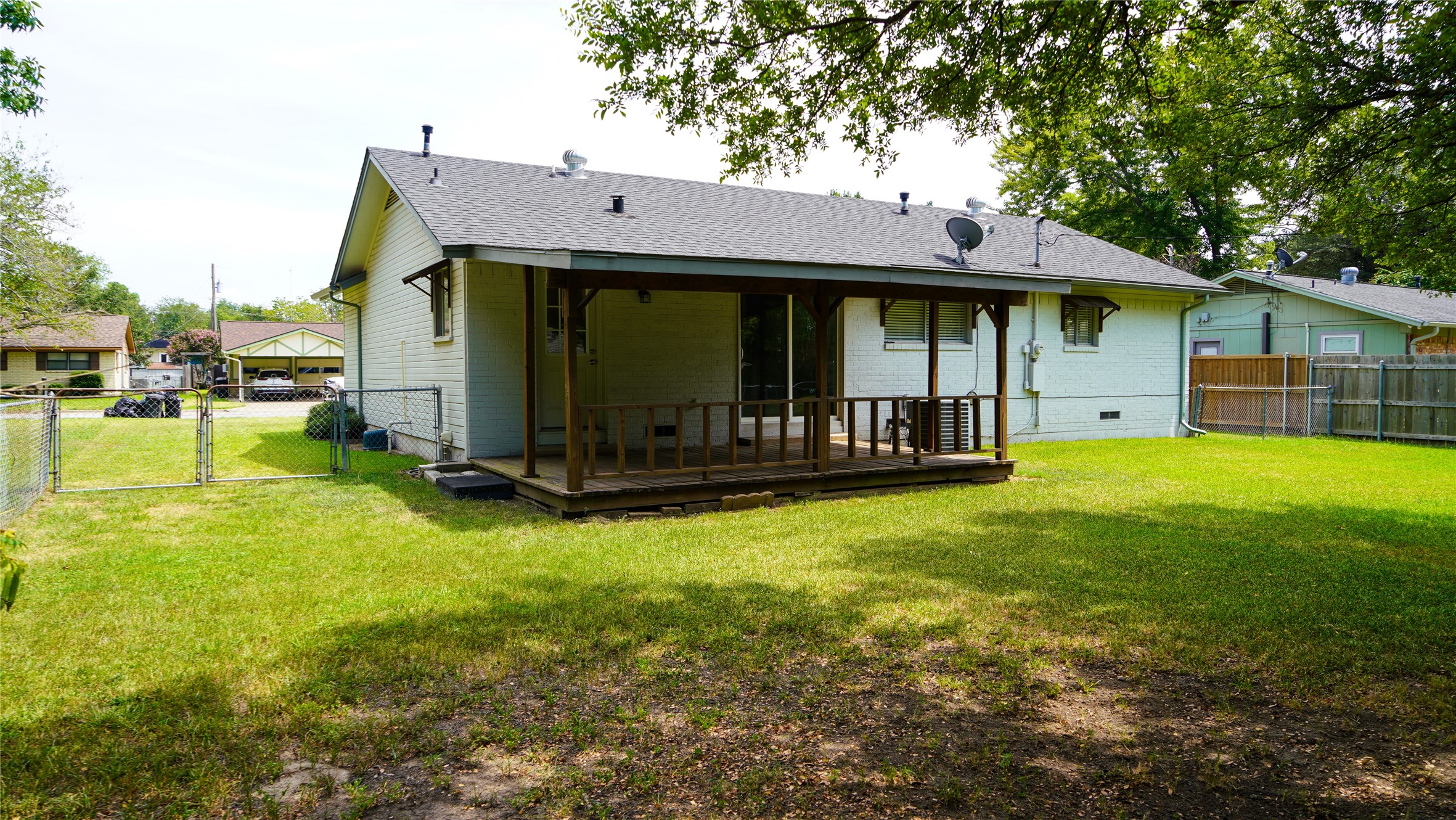 806 Edgewood Street