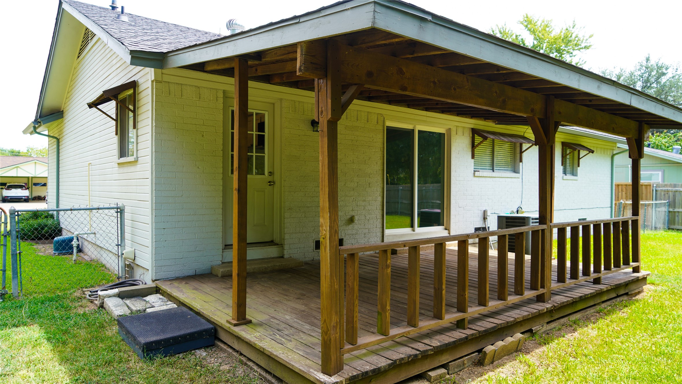806 Edgewood Street