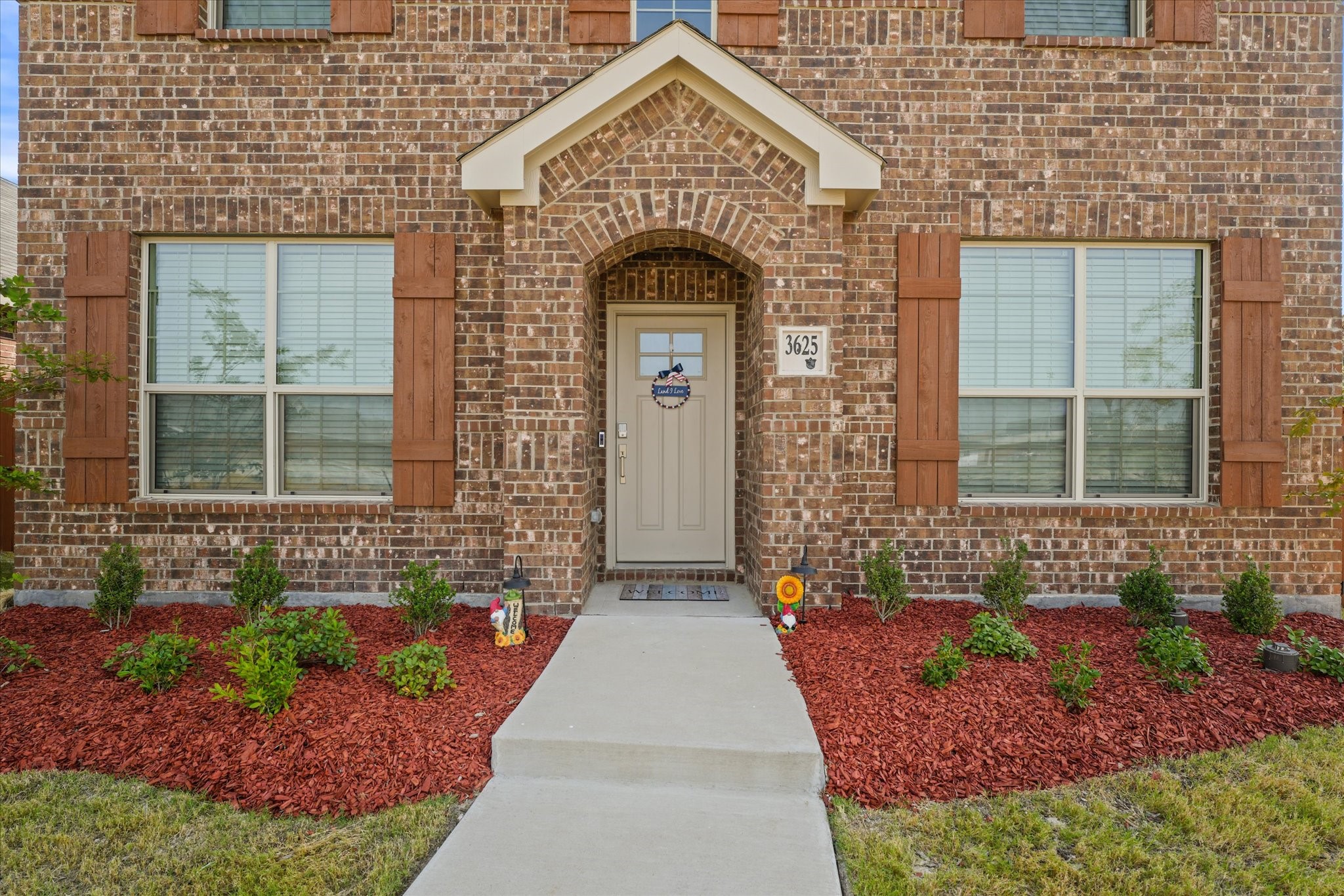 3625 Honey Daisy Drive