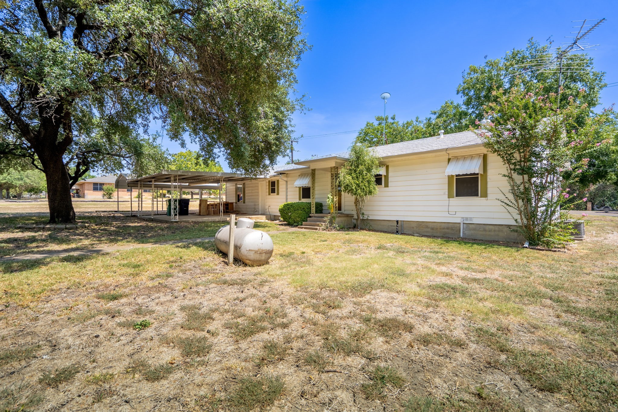 1205 Smirl Drive
