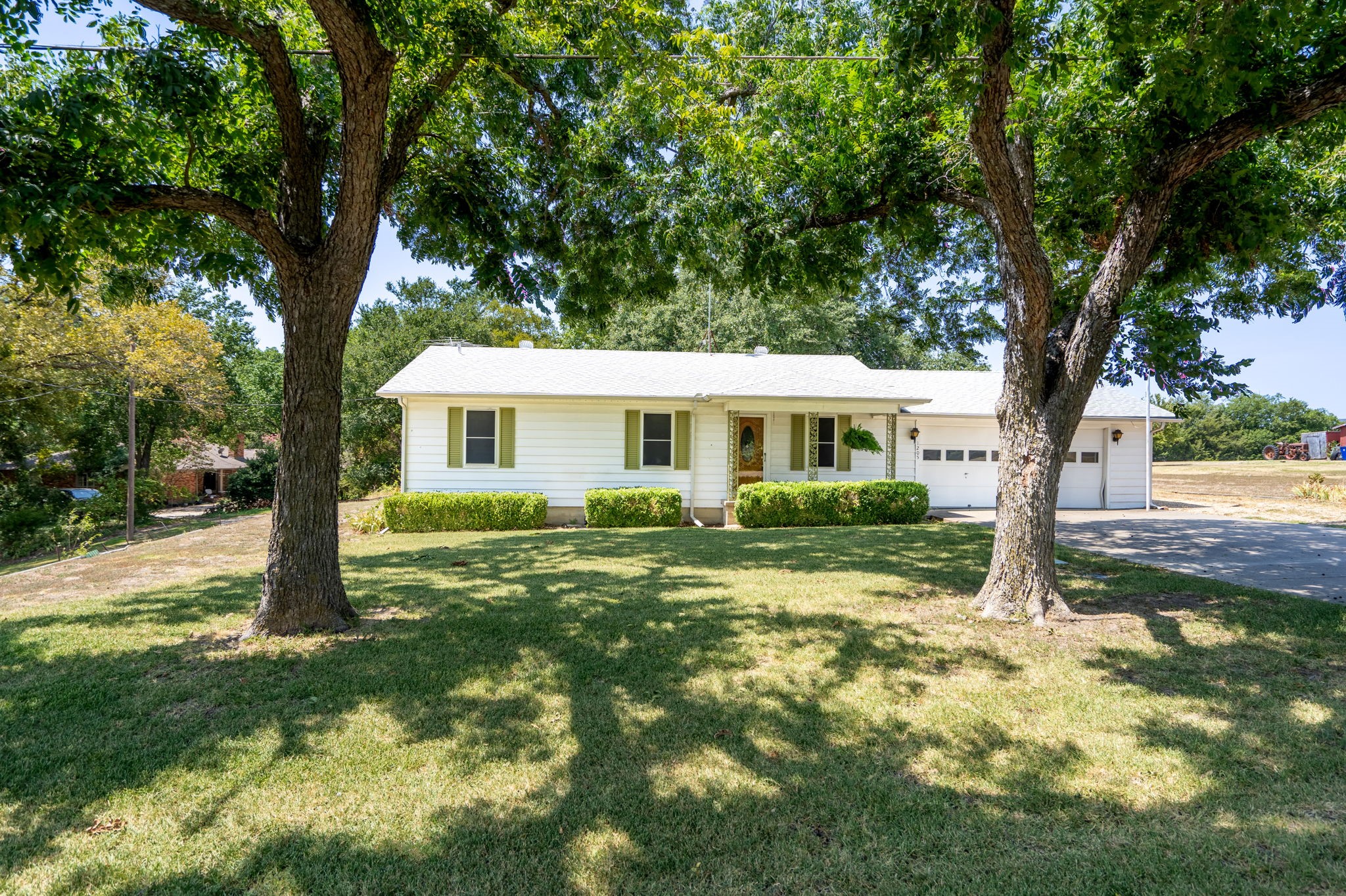 1205 Smirl Drive
