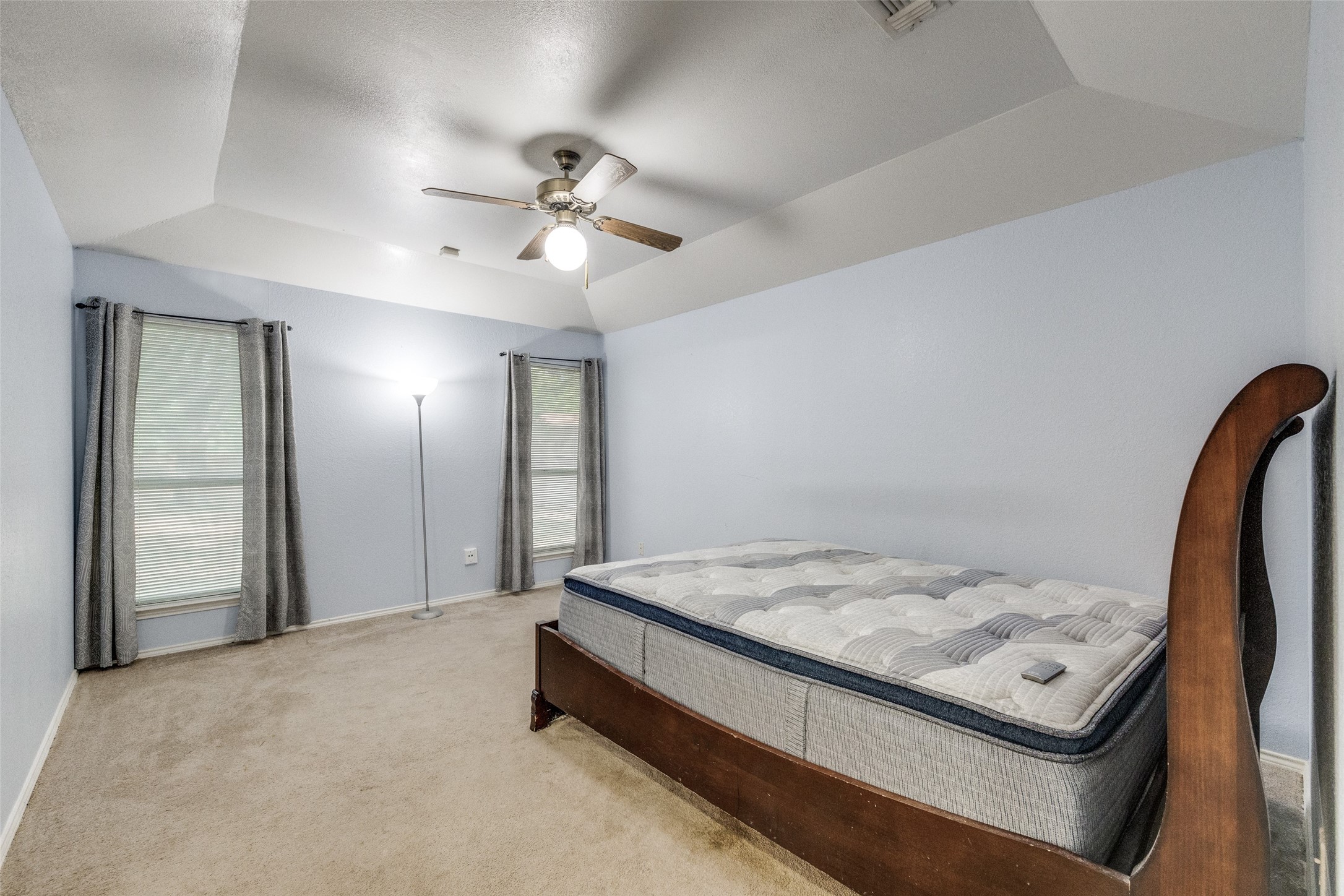 4916 Waxwing Drive