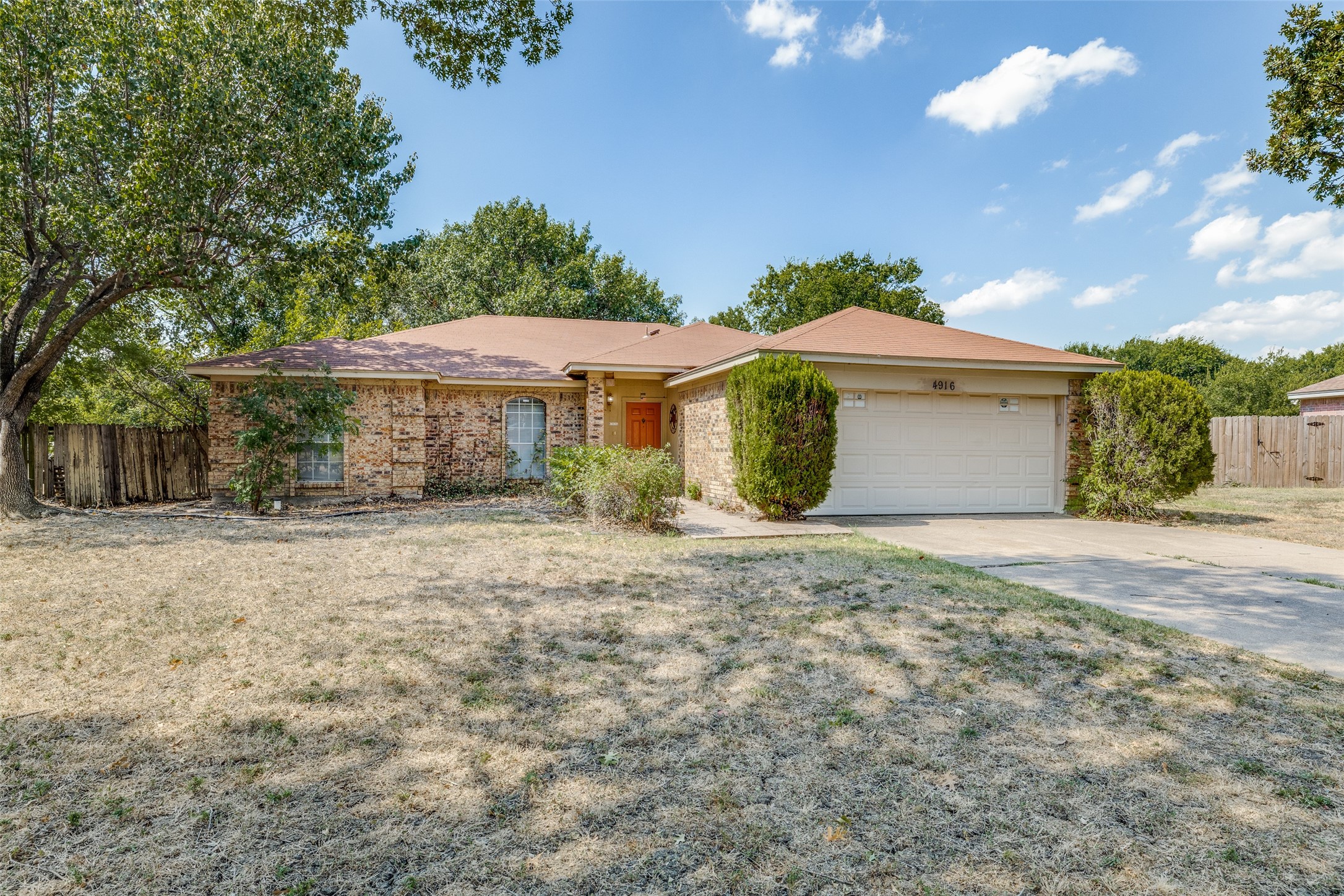 4916 Waxwing Drive