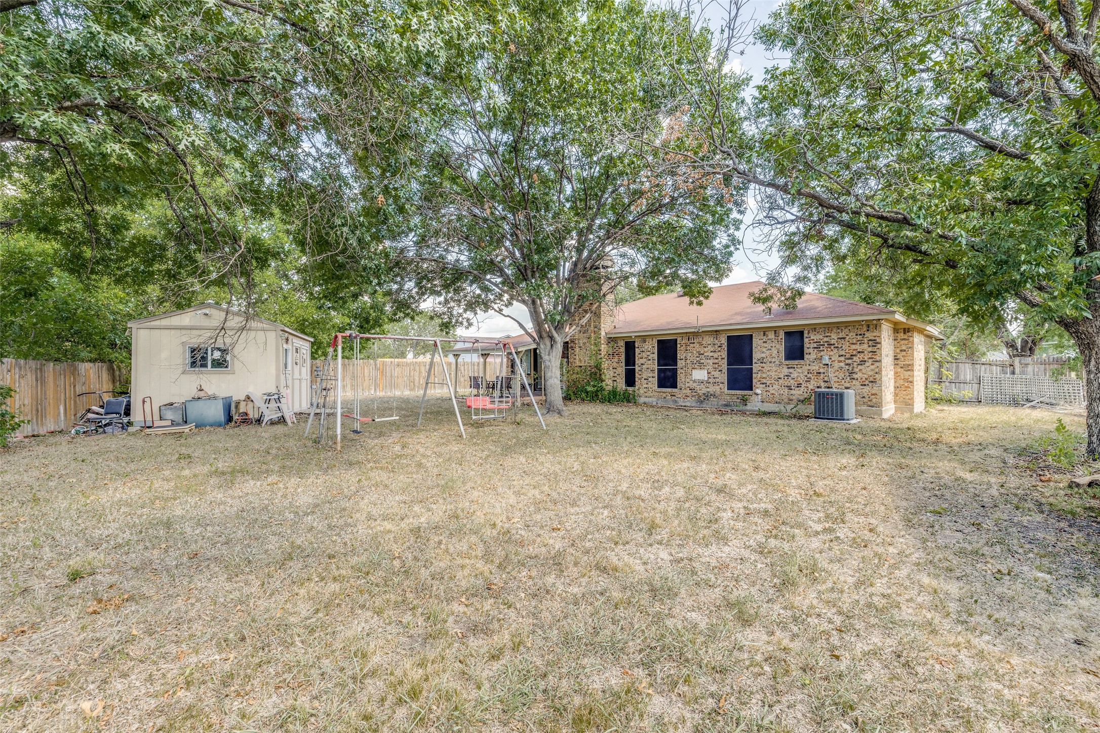 4916 Waxwing Drive