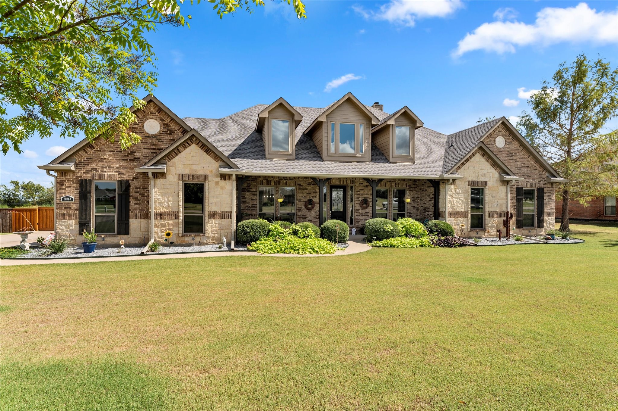 11244 S Emerald Ranch Lane