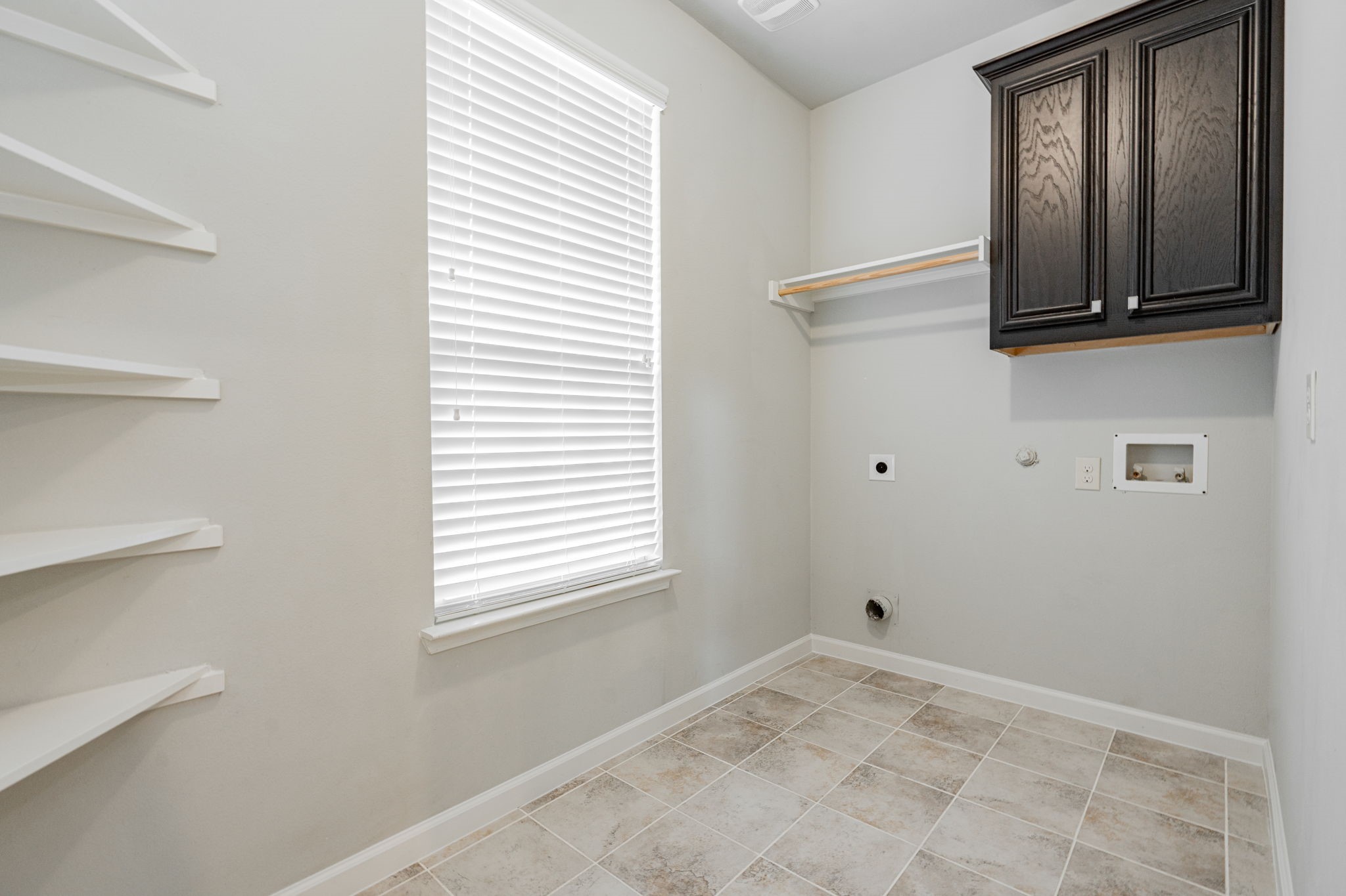 1312 Sweetgum Drive