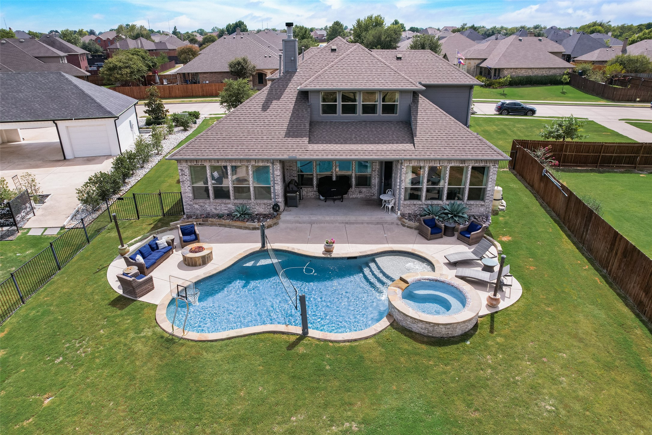 1602 Hidden Creek Drive