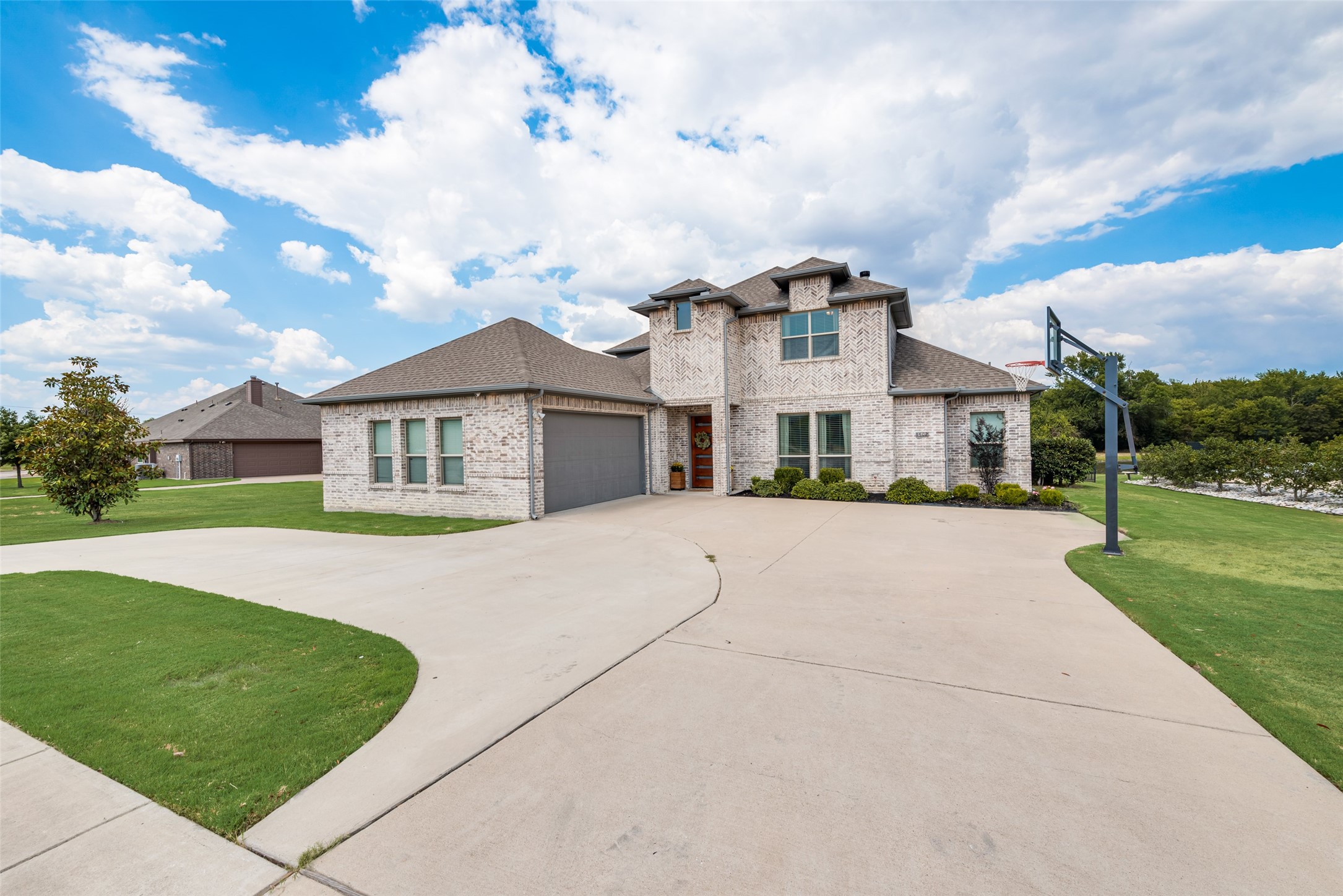 1602 Hidden Creek Drive