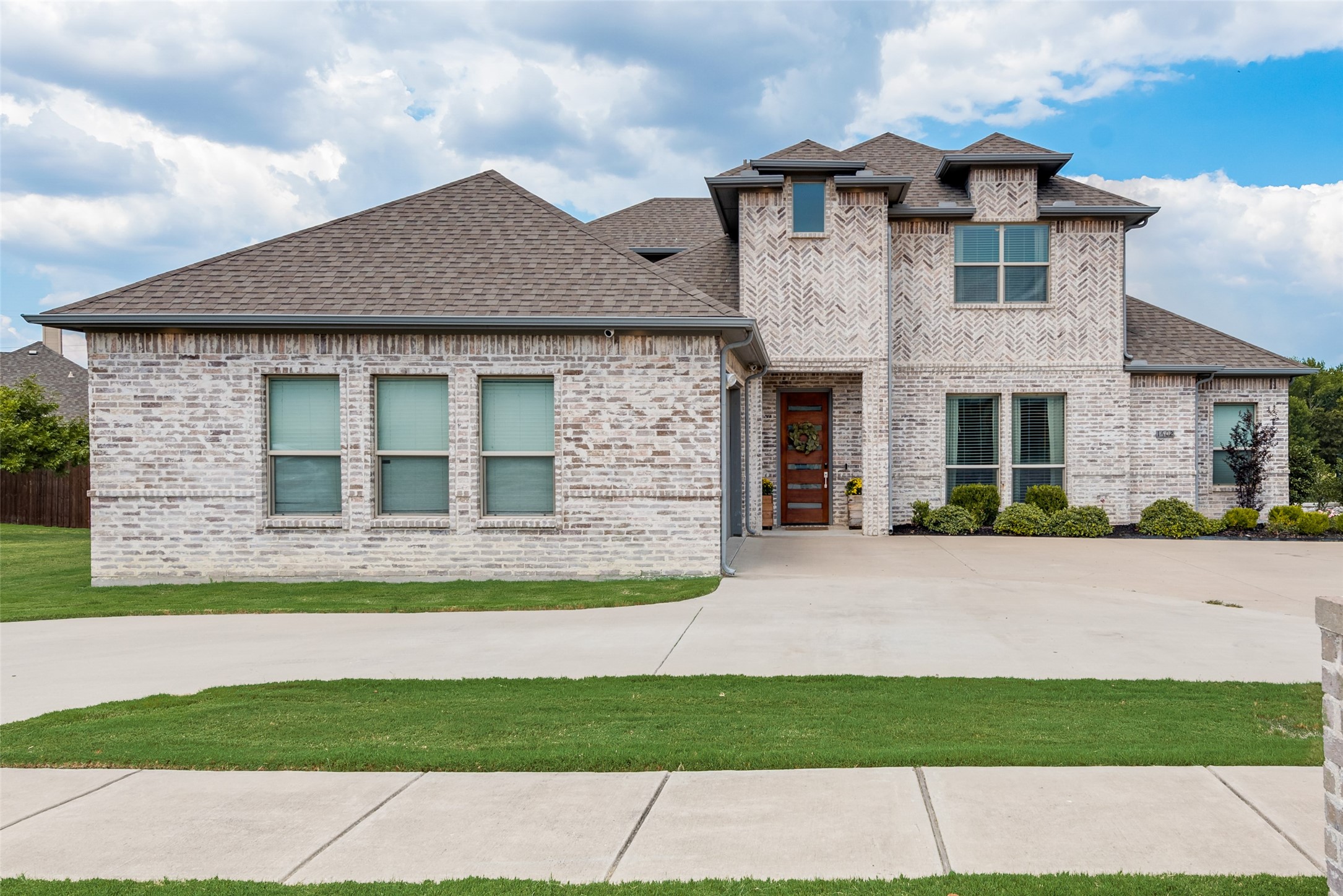 1602 Hidden Creek Drive