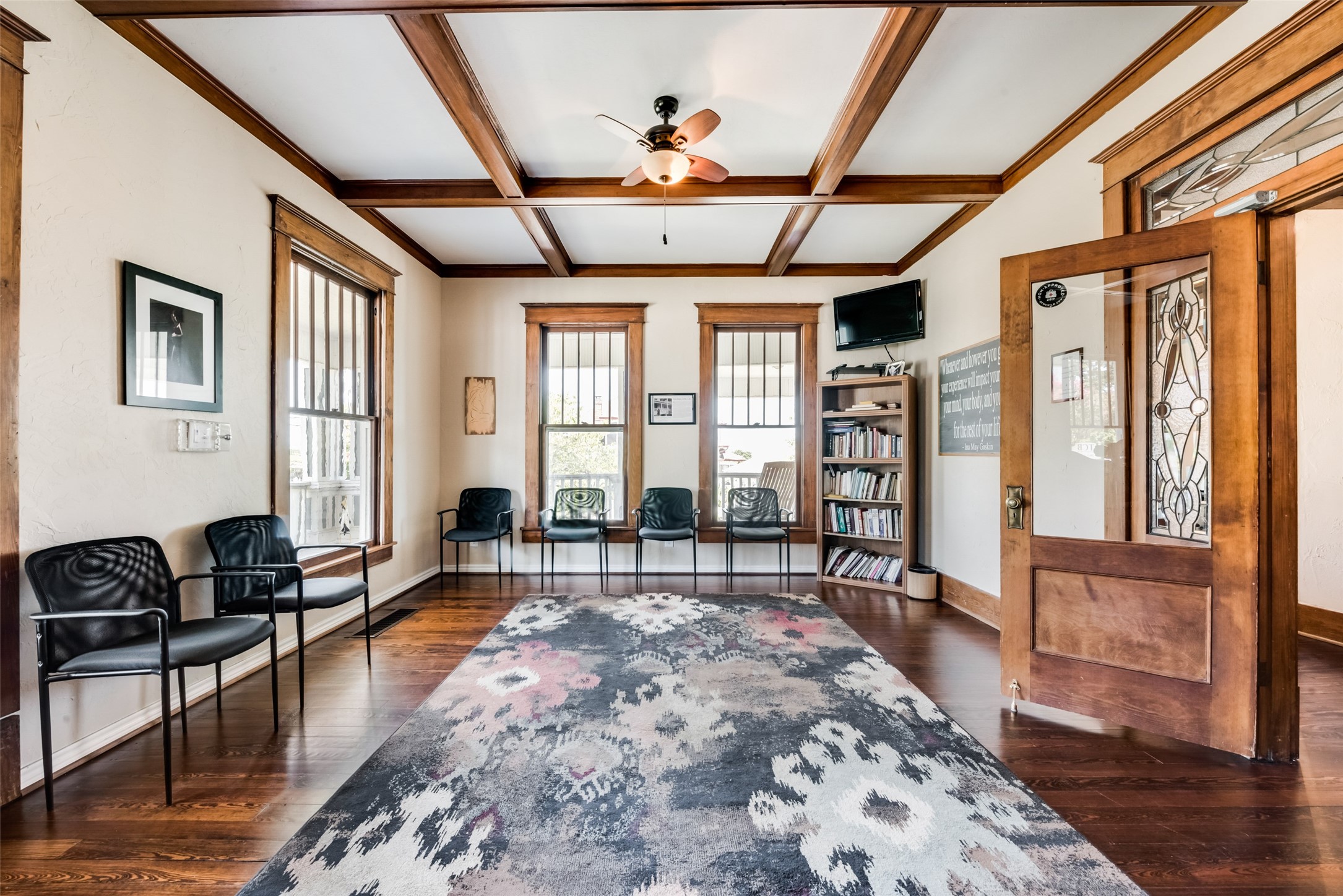 908 N Goliad Street