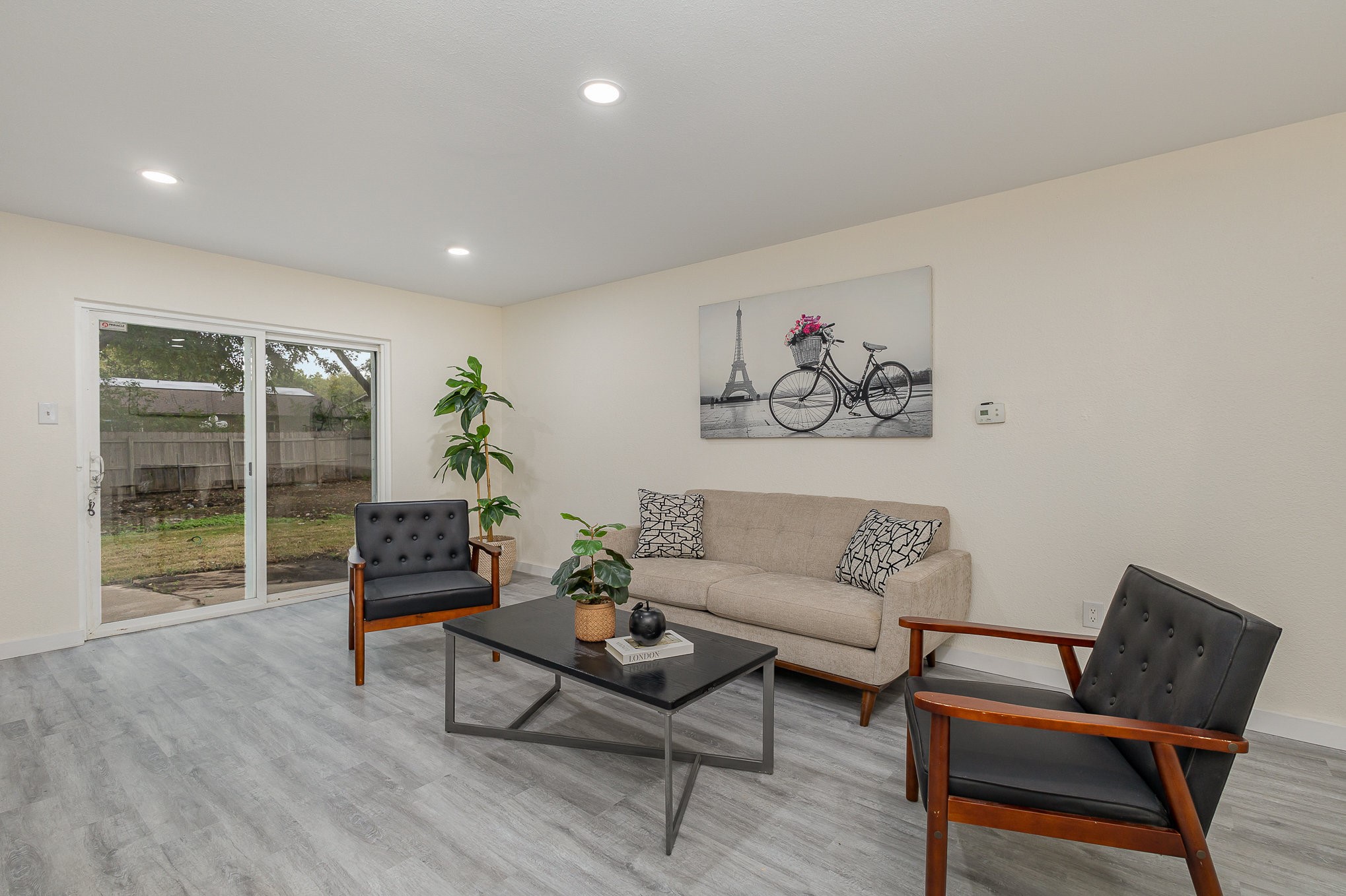 721 S Deerfield Circle