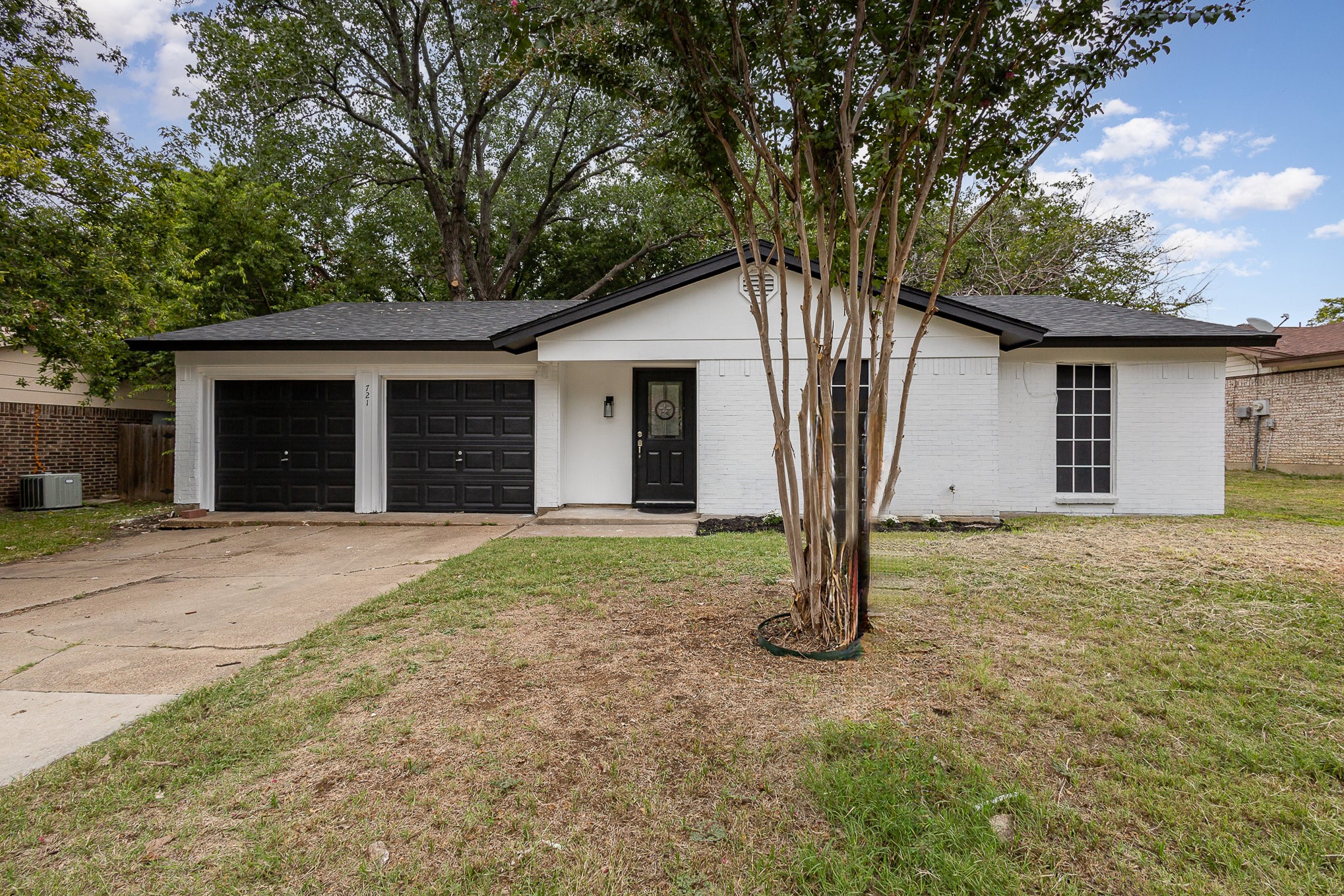 721 S Deerfield Circle