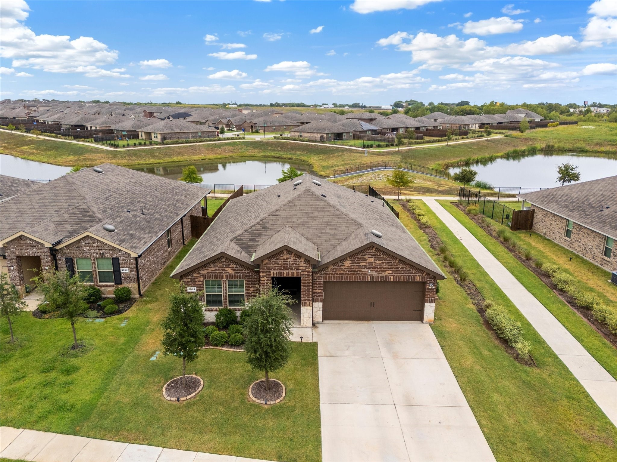 1600 River Oak Lane