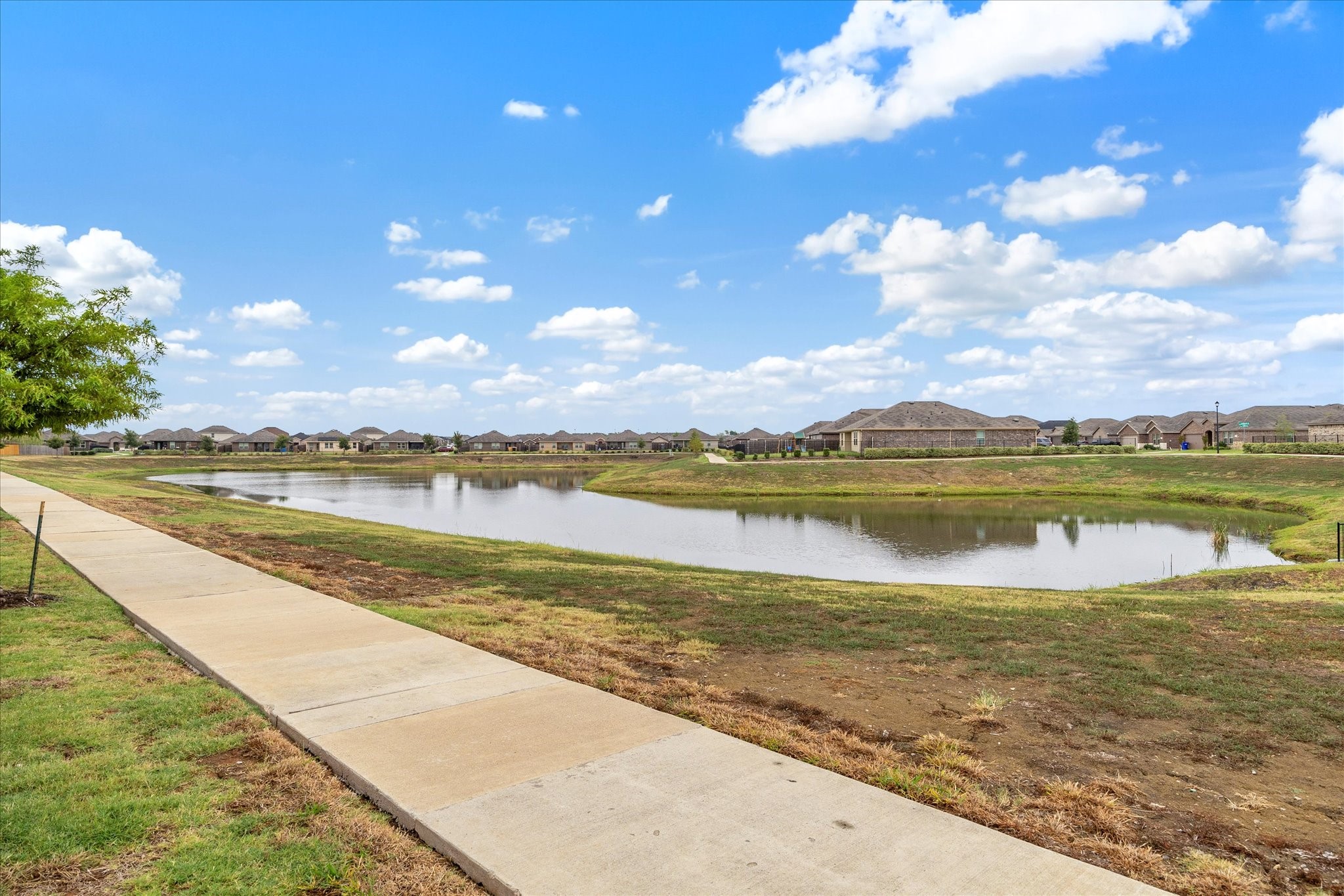 1600 River Oak Lane