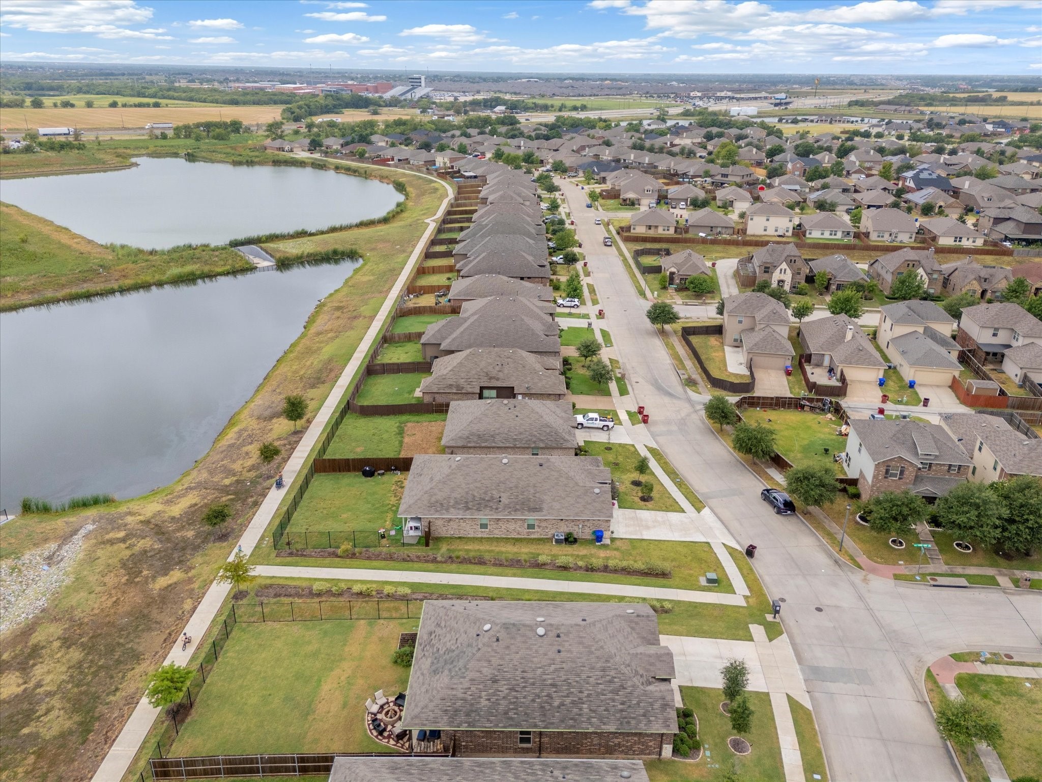 1600 River Oak Lane