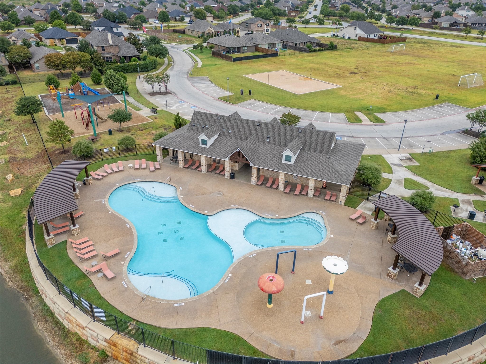 1600 River Oak Lane